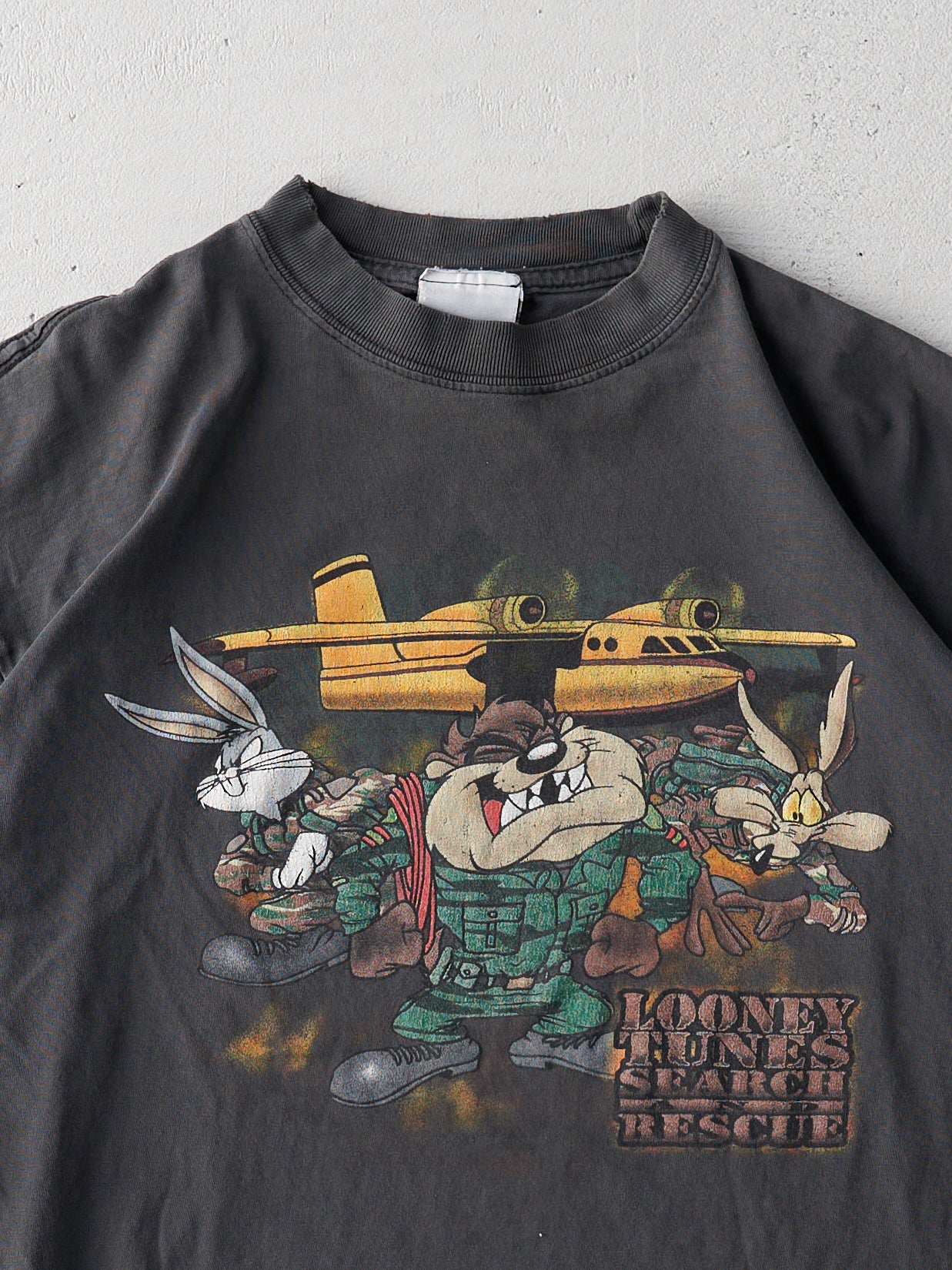 Vintage 97' Faded Black Looney Tunes Tee (S)