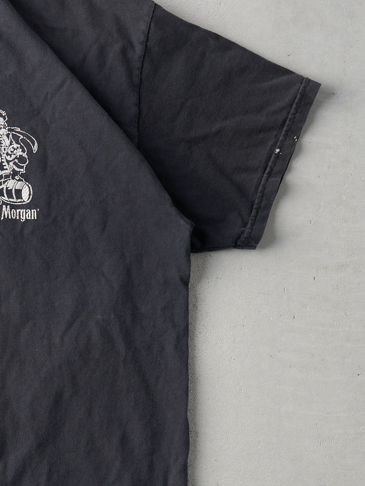 Vintage 90s Black Captain Morgan Tee (M)
