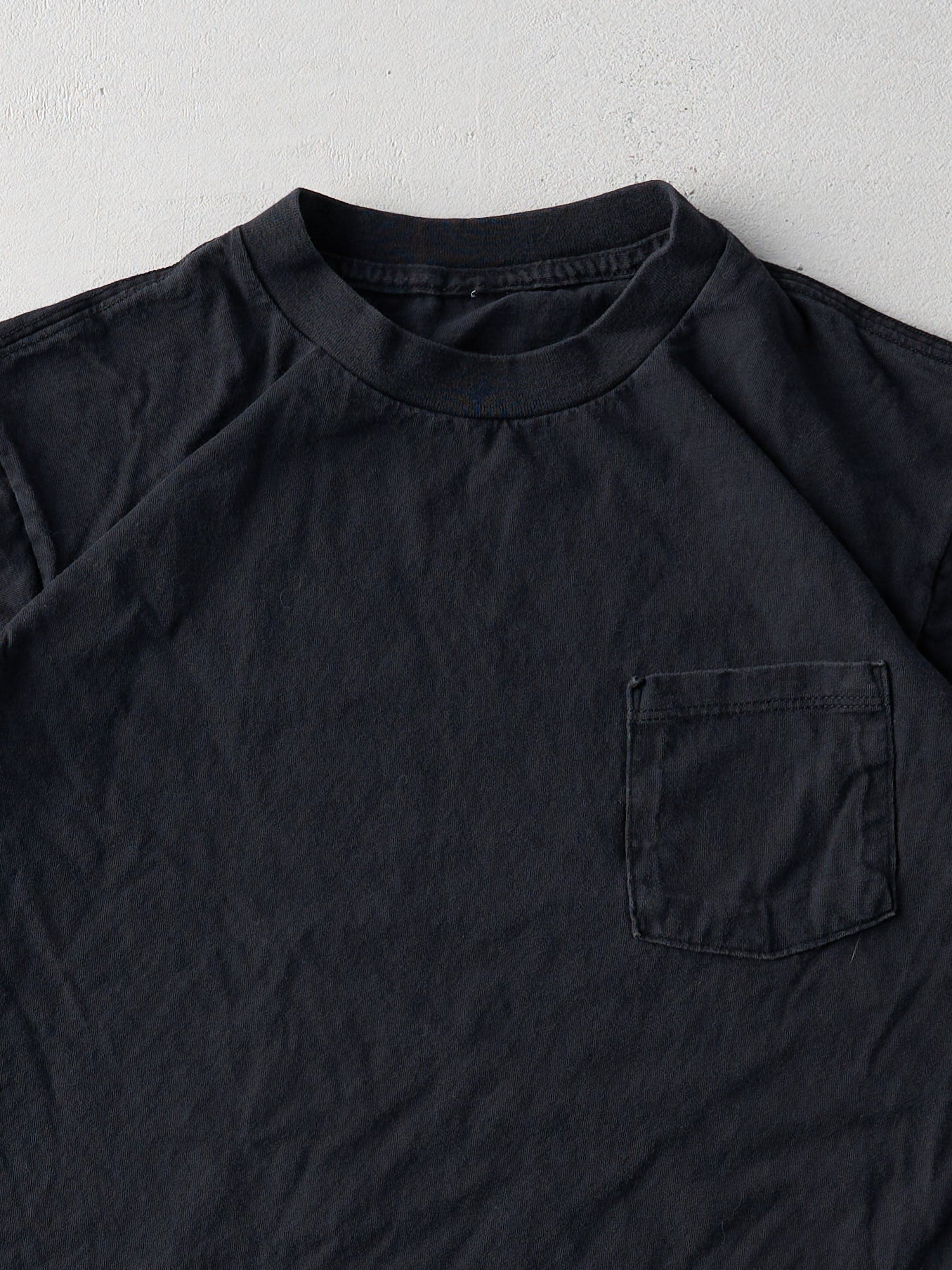 Vintage 90s Black Single Stitch Blank Pocket Tee (S)