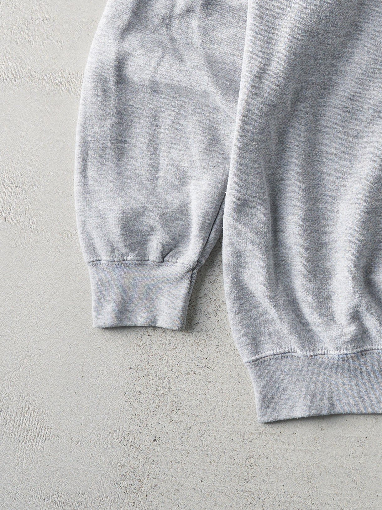 Vintage 90s Light Grey New York Embroidered Crewneck (M/L)