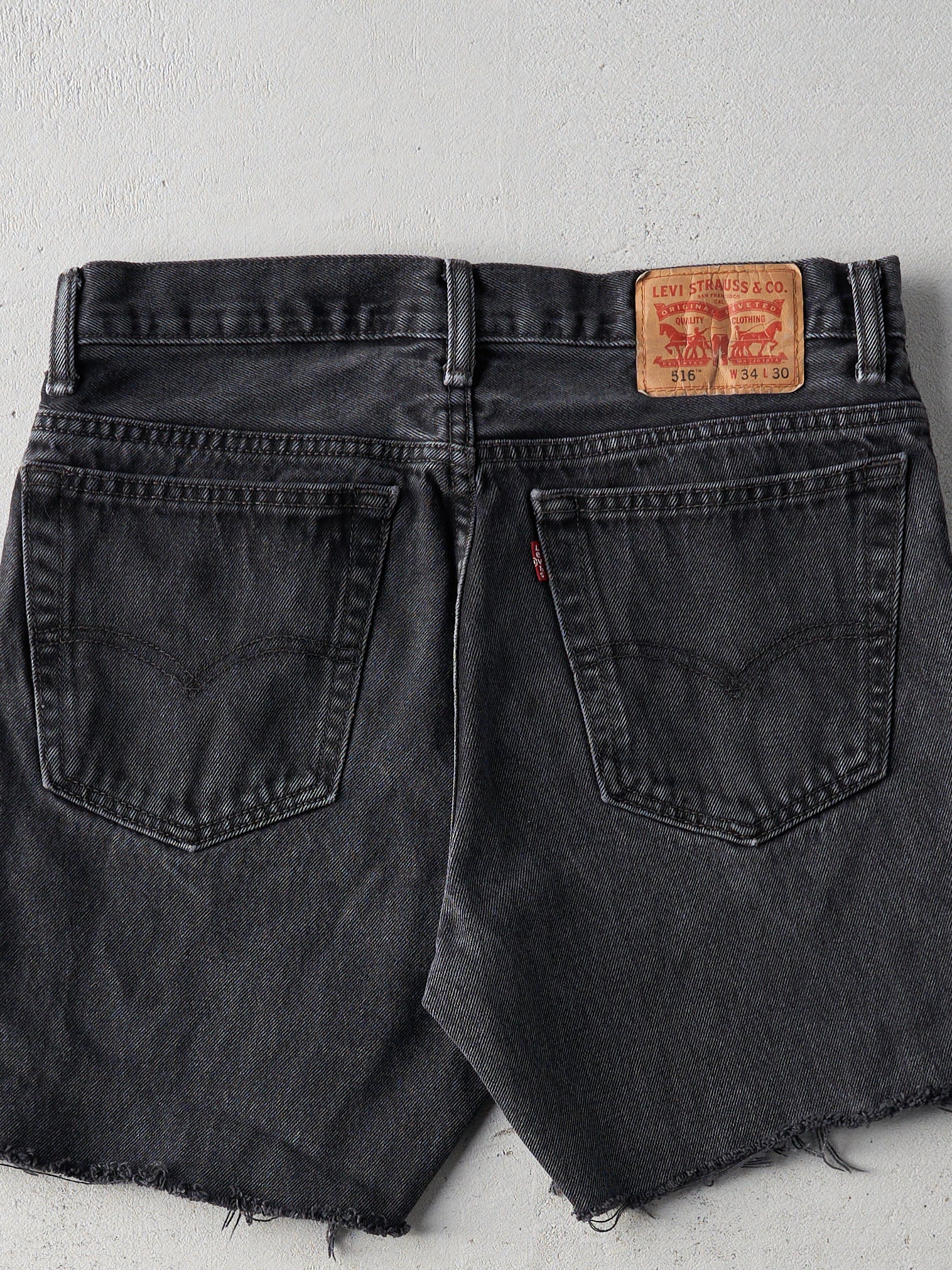 Vintage Black Levi 516 Cut Off Shorts (32x5)