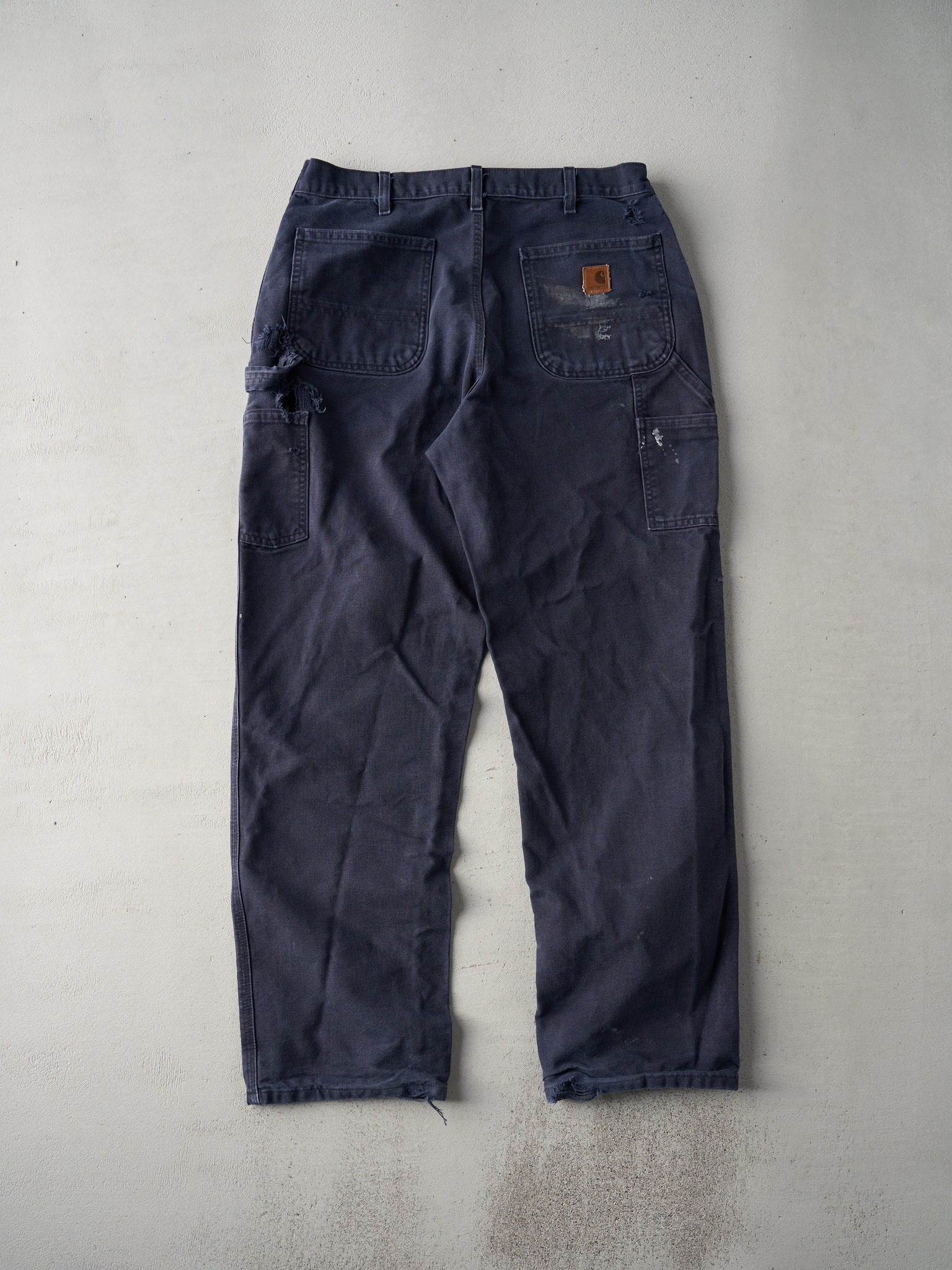 Vintage Y2K Navy Dungaree Fit Carhartt Carpenter Pants (33x32)