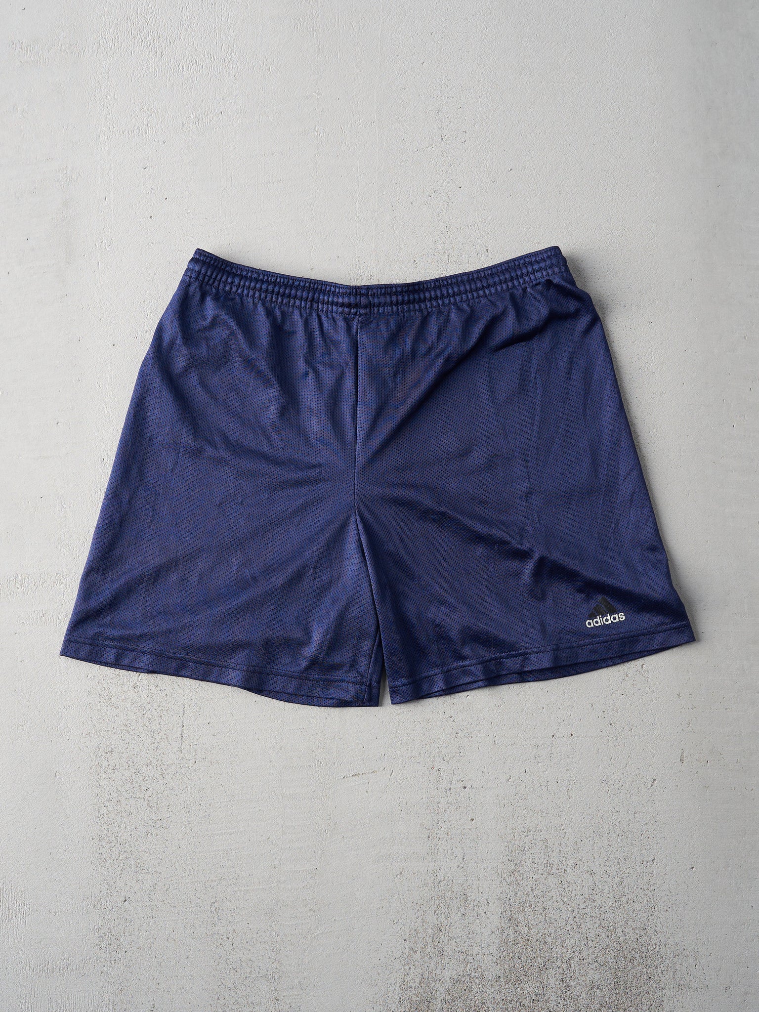 Vintage 90s Navy Adidas Athletic Shorts (33x5)