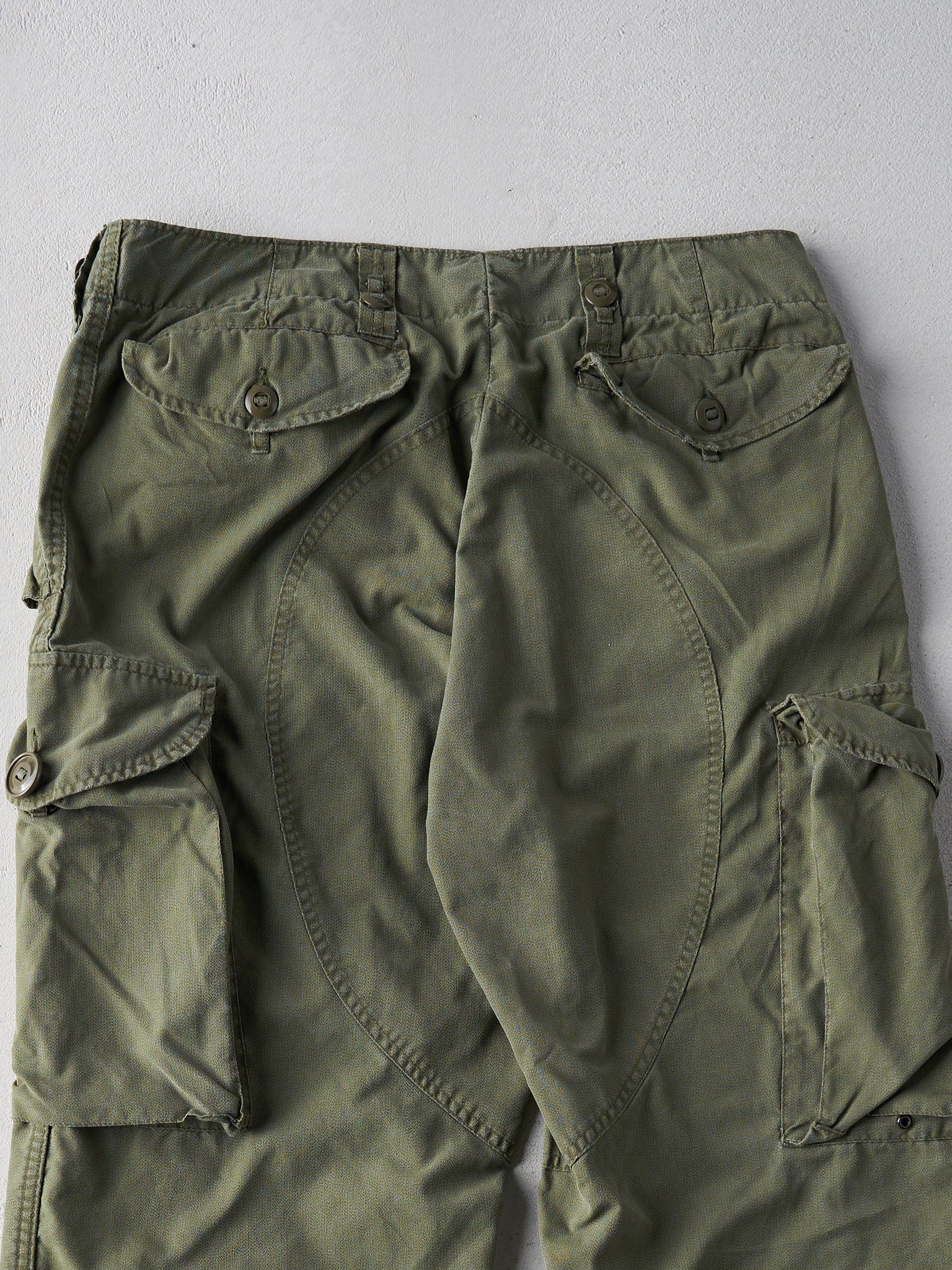 Vintage 90s Army Green Parachute Pants (36x28)