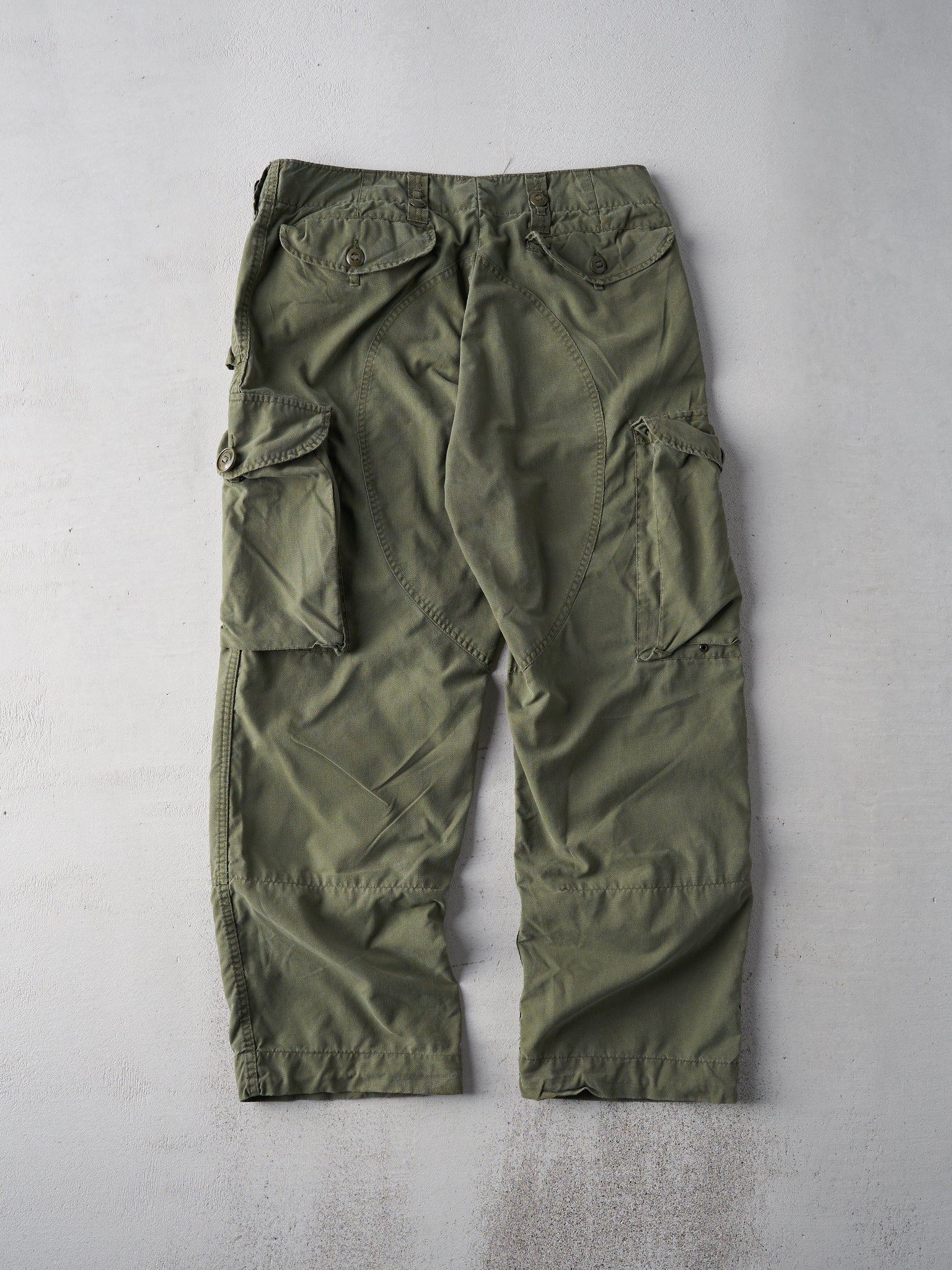 Vintage 90s Army Green Parachute Pants (36x28)