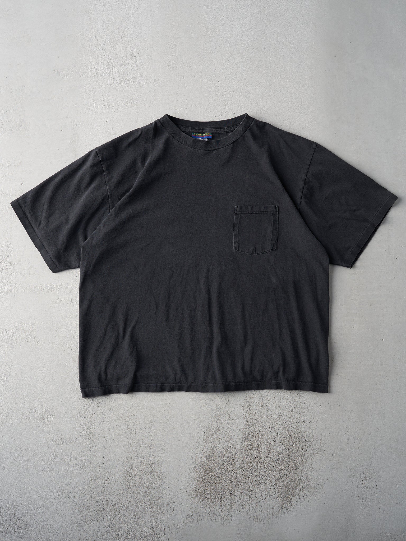 Vintage 90s Black Grenadier Blank Single Stitch Boxy Pocket Tee (L/XL)