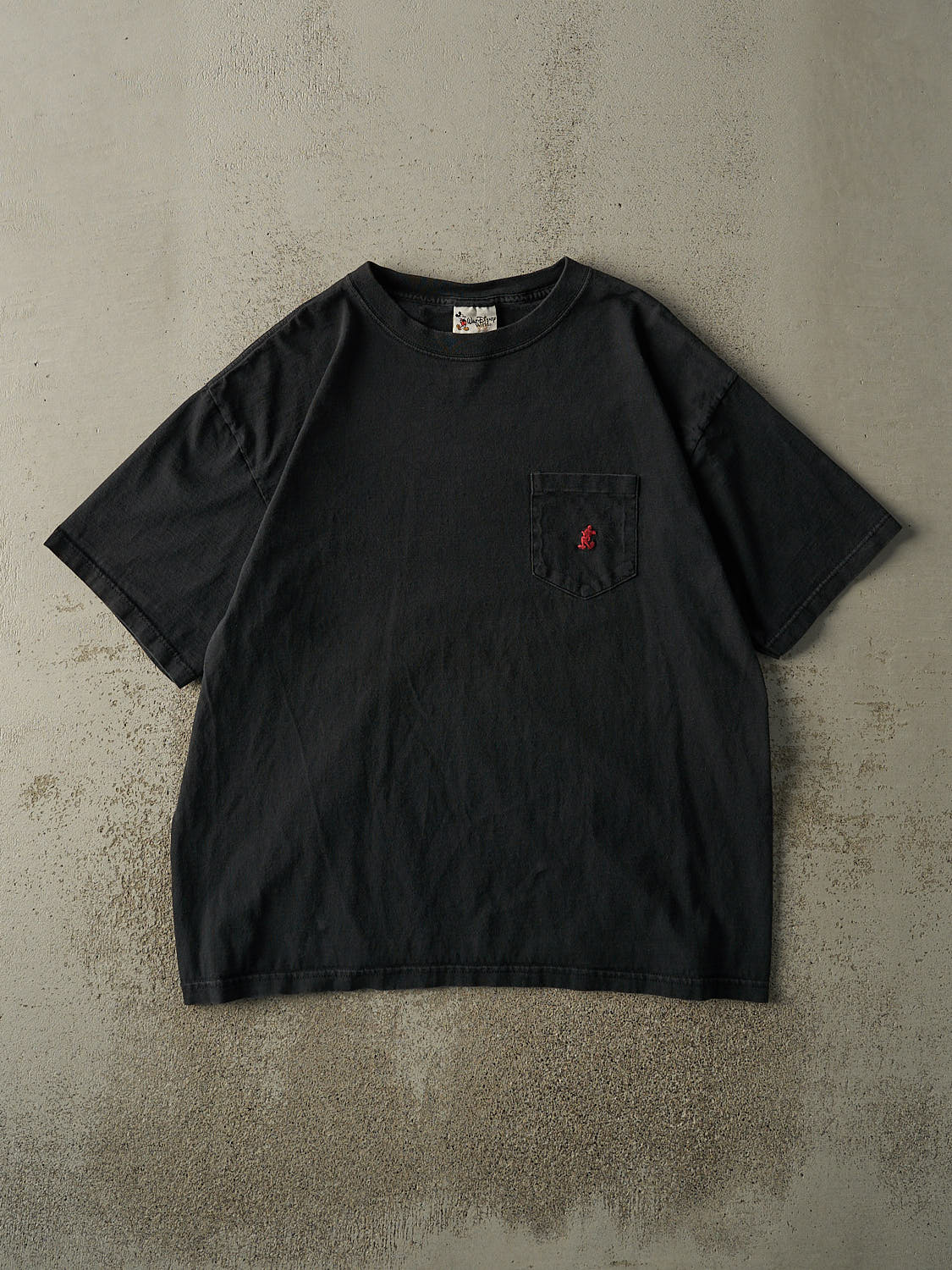Vintage 90s Black Disney Embroidered Pocket Tee (L/XL)