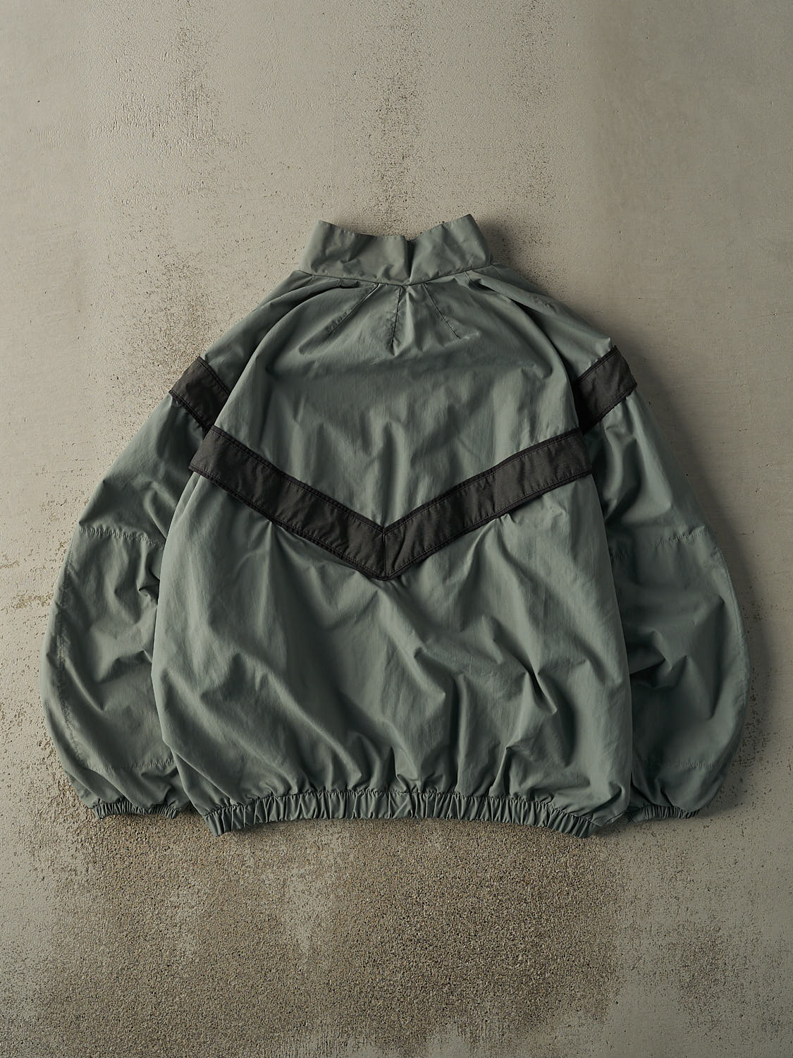 Vintage 90s Grey US Army Windbreaker Jacket (XL/XXL)