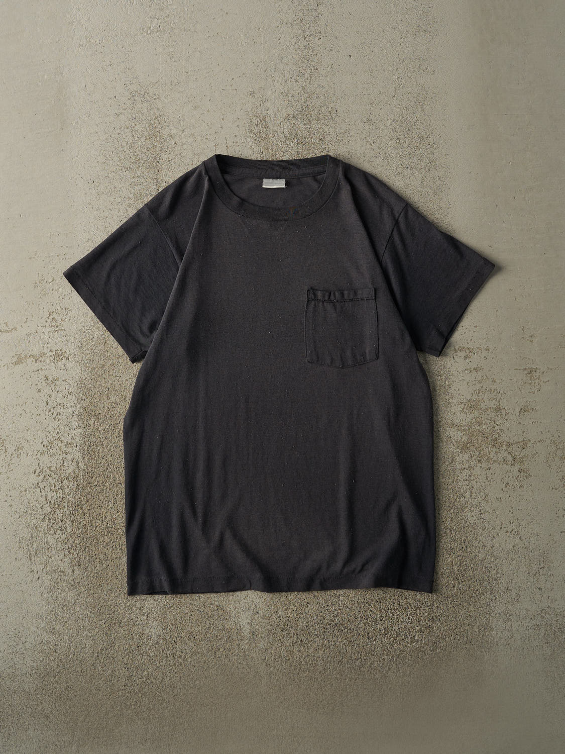 Vintage 80s Faded Black Single Stitch Pocket Tee (S/M)