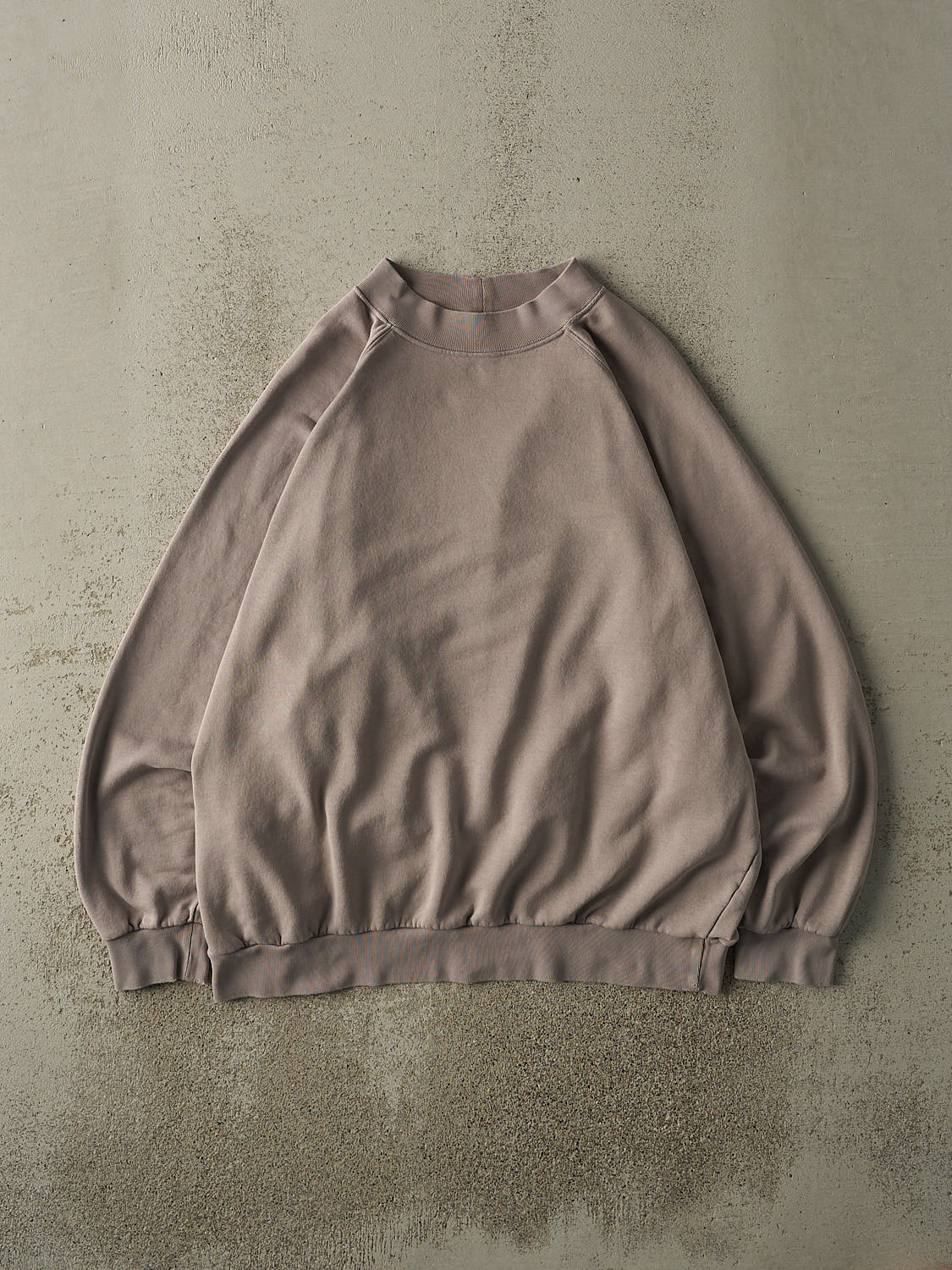 Vintage Y2K Beige Gap Blank Crewneck (XL)