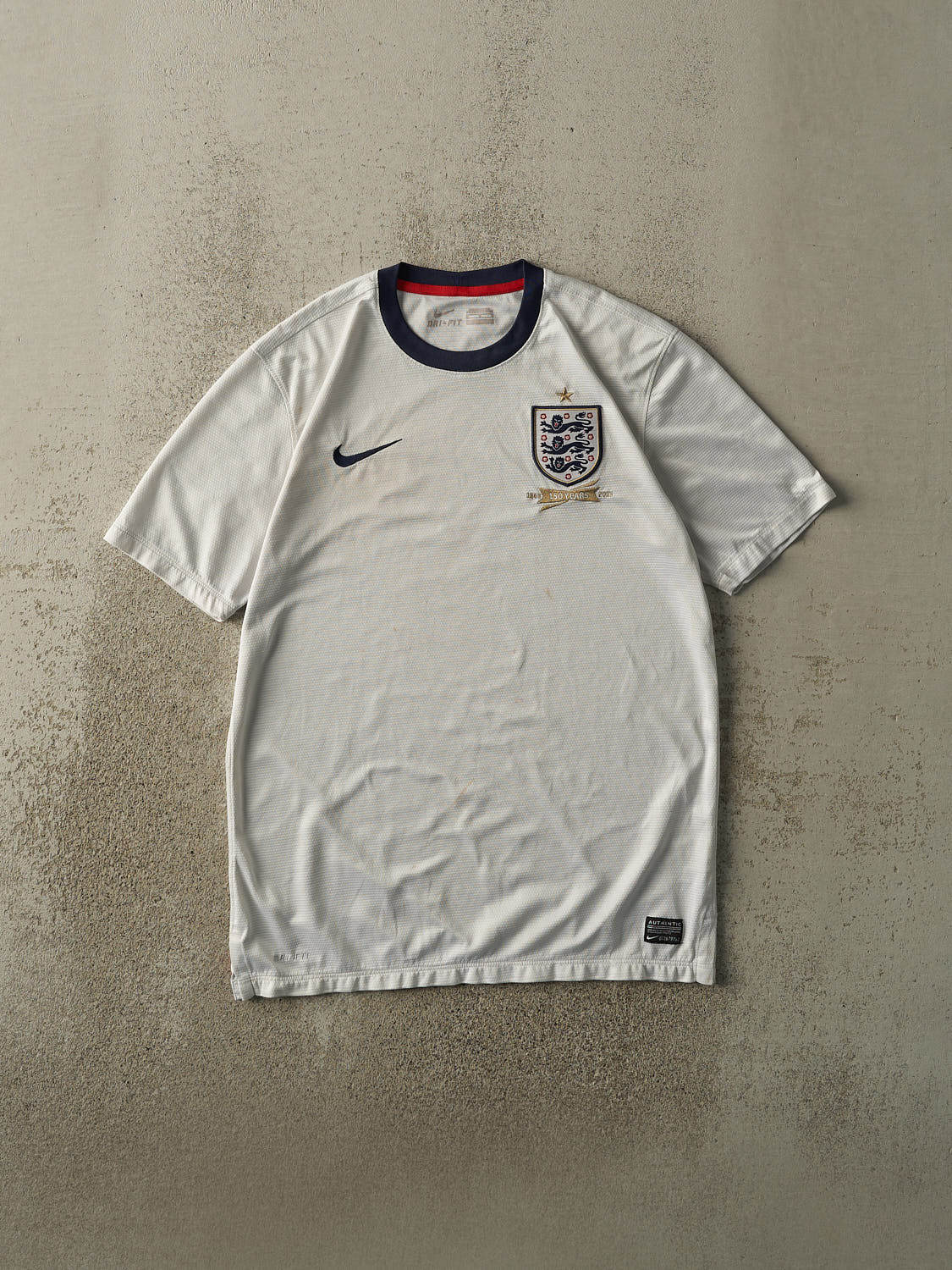 Vintage 13' White Nike England Soccer Jersey (S/M)