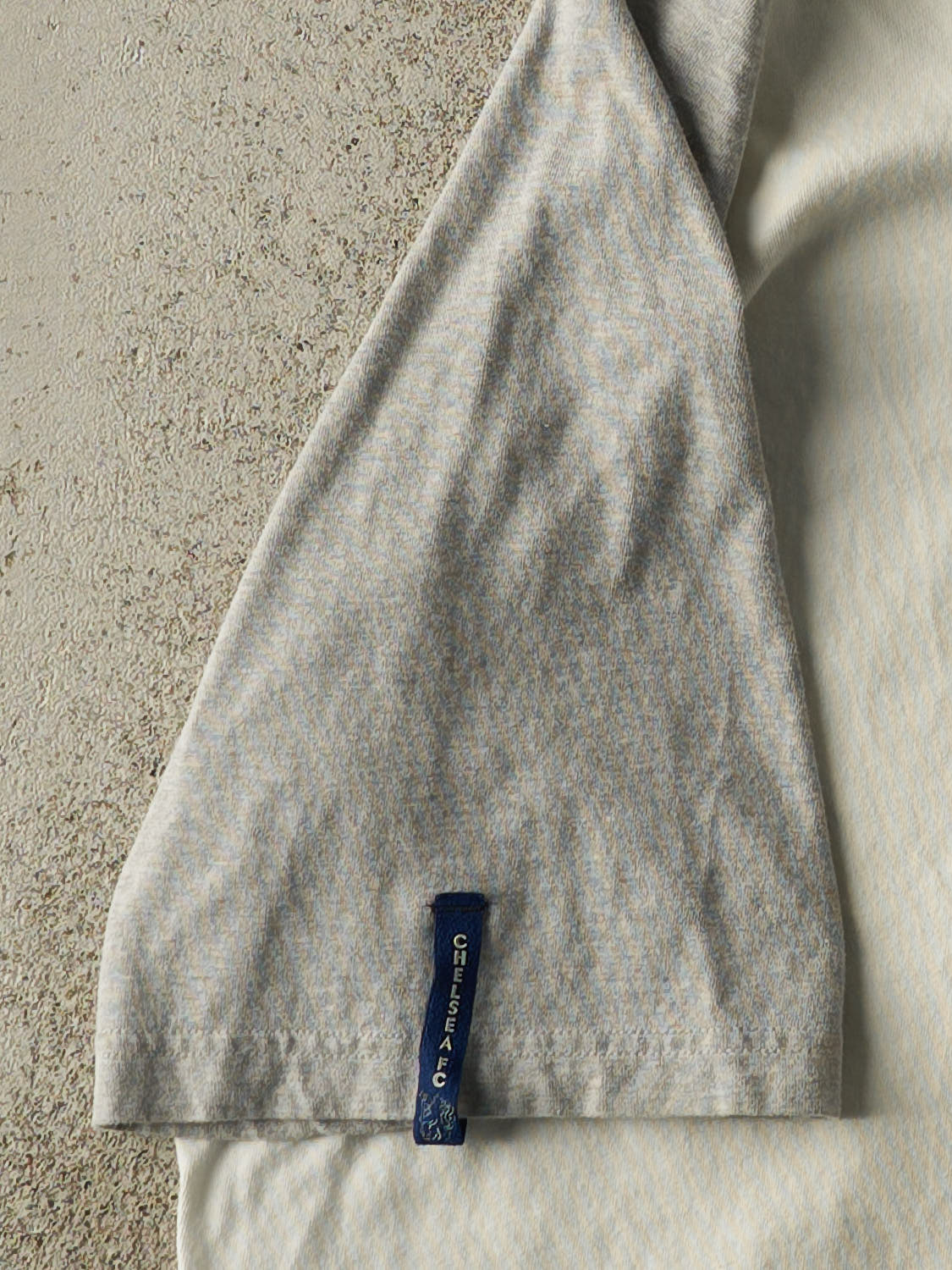 Vintage Y2K White & Grey Chelsea FC Tee (L/XL)