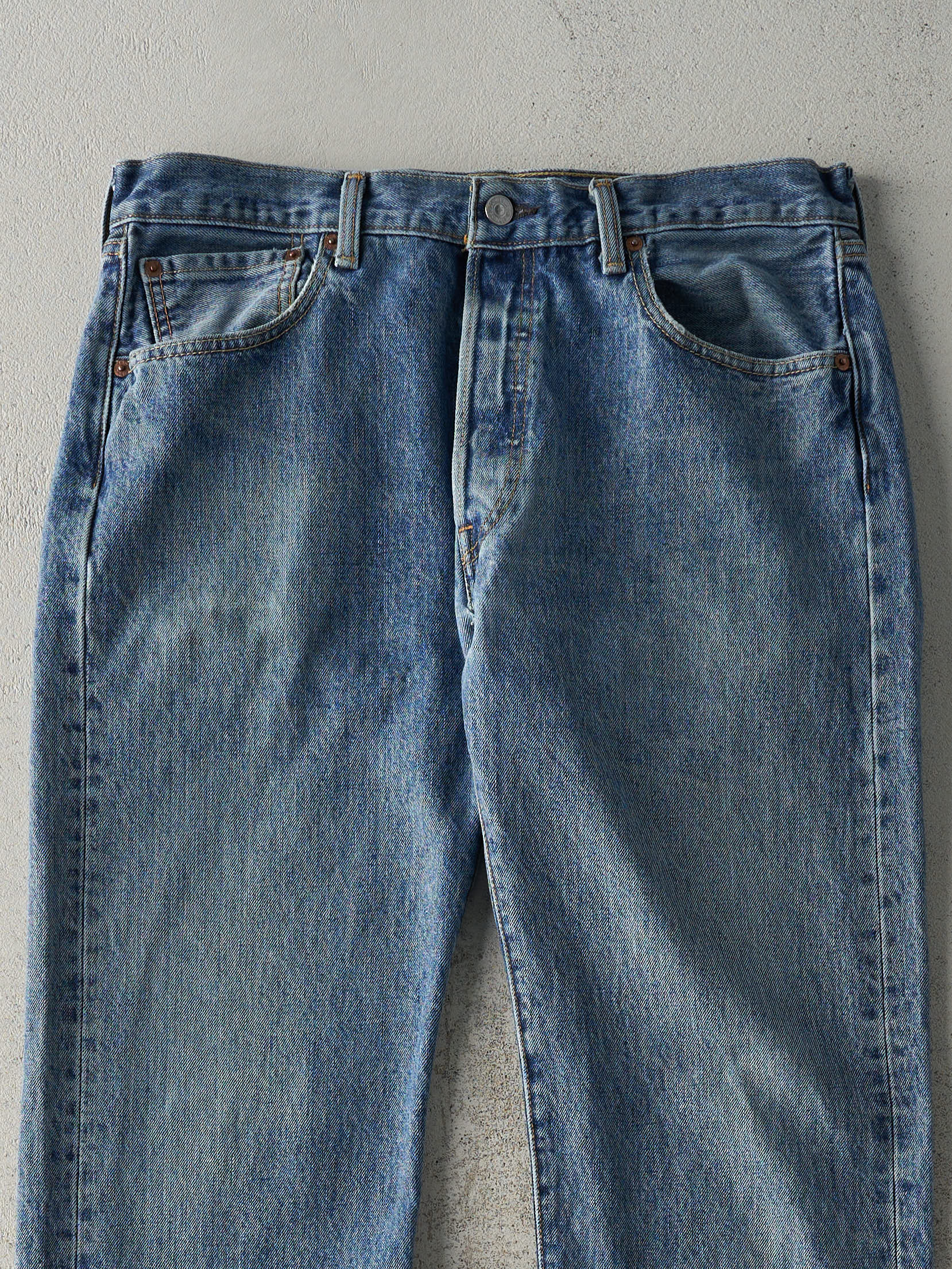 Vintage 90s Mid Wash Levi's 501 Jeans (34x34)