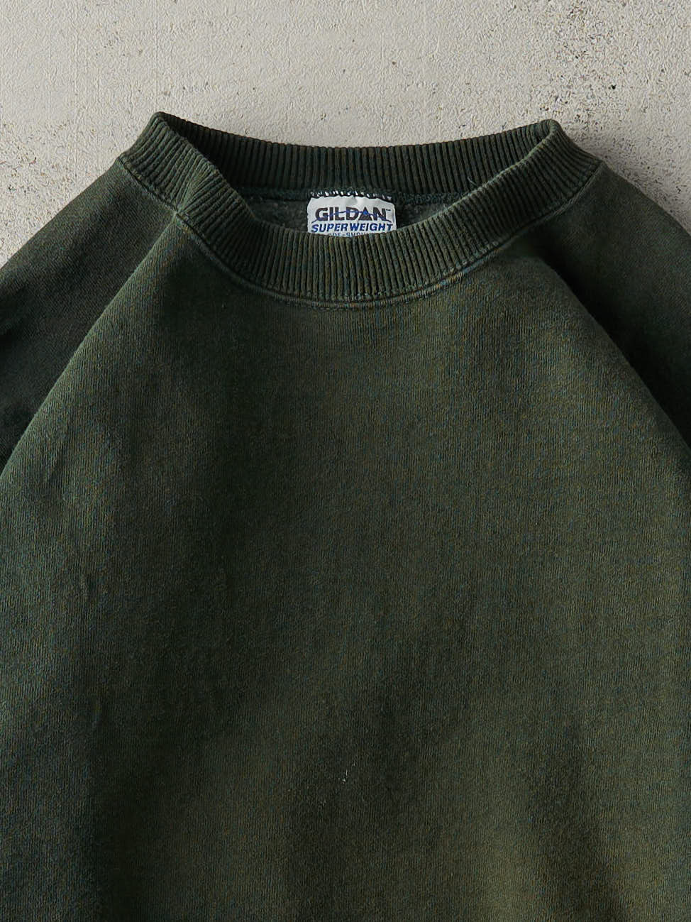 Vintage 90s Sun Faded Dark Green Blank Crewneck (M)