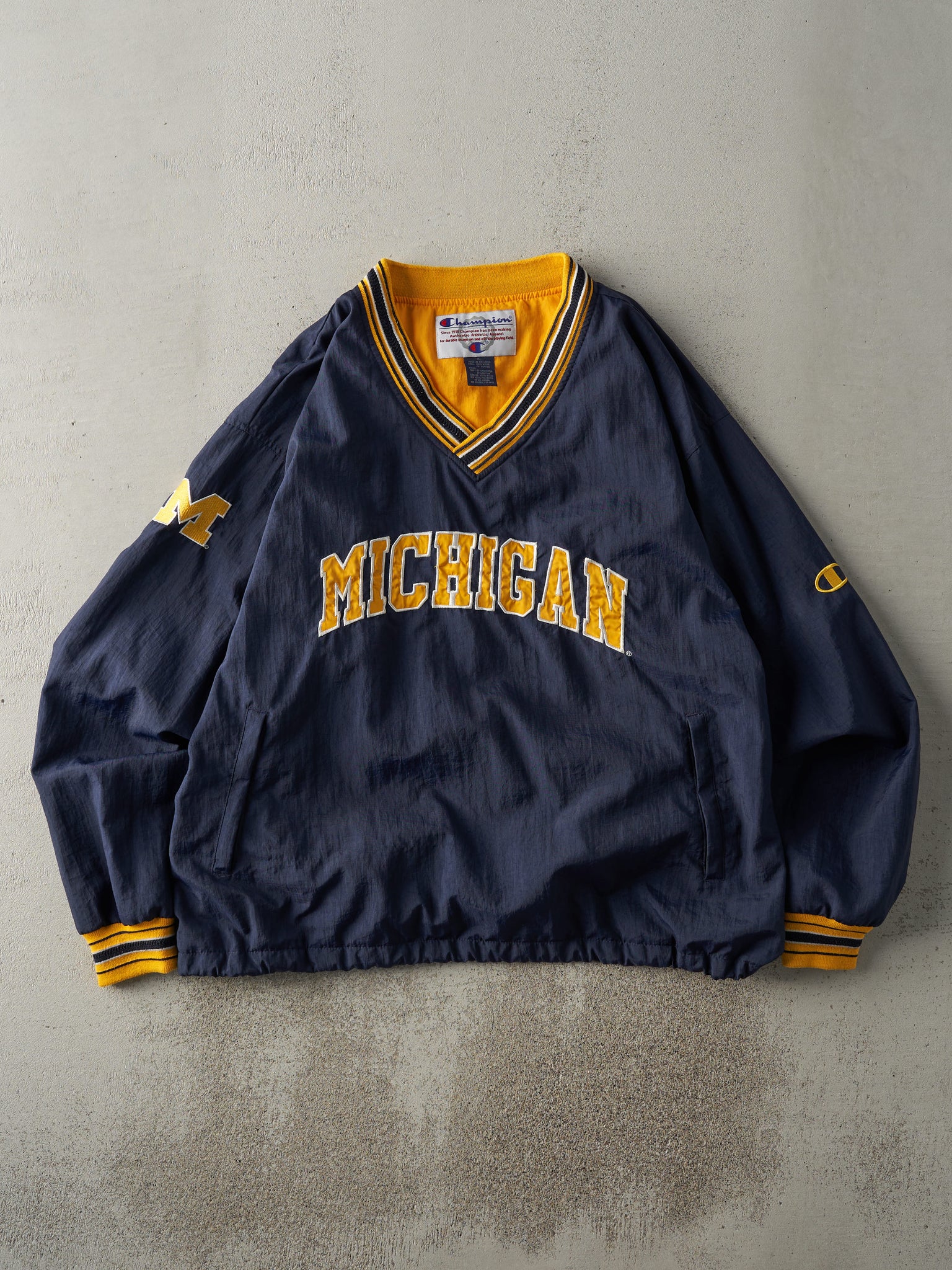 Vintage 90s Navy Blue University of Michigan Pullover Coaches Jacket (XL/XXL)