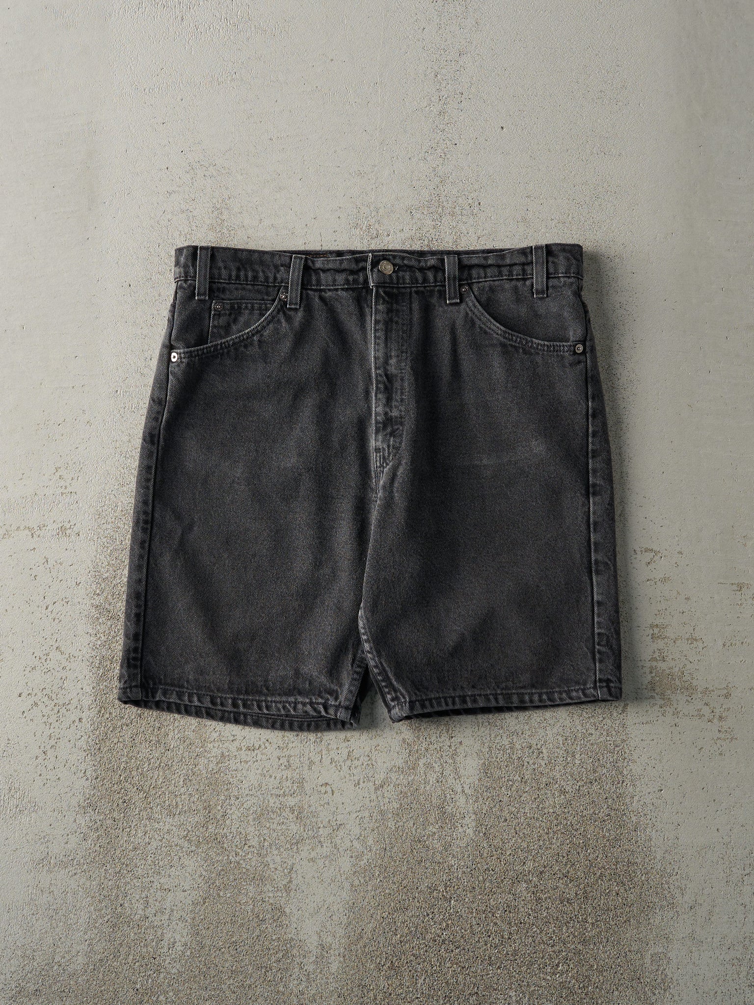 Vintage 90s Black Levi's 505 Orange Tab Denim Shorts (35.5x9)