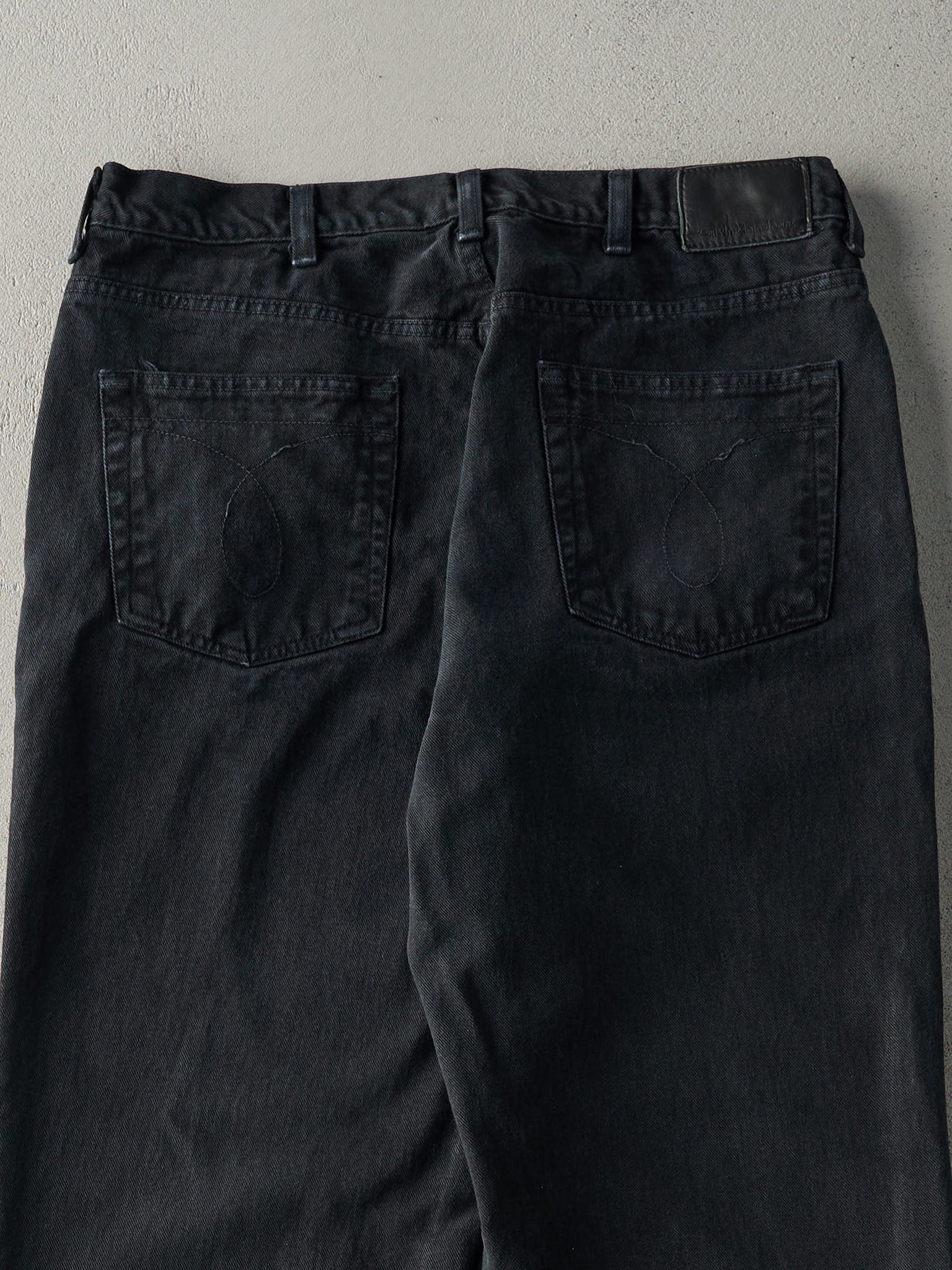 Vintage Y2K Black Calvin Klein Denim Pants (34x31.5)