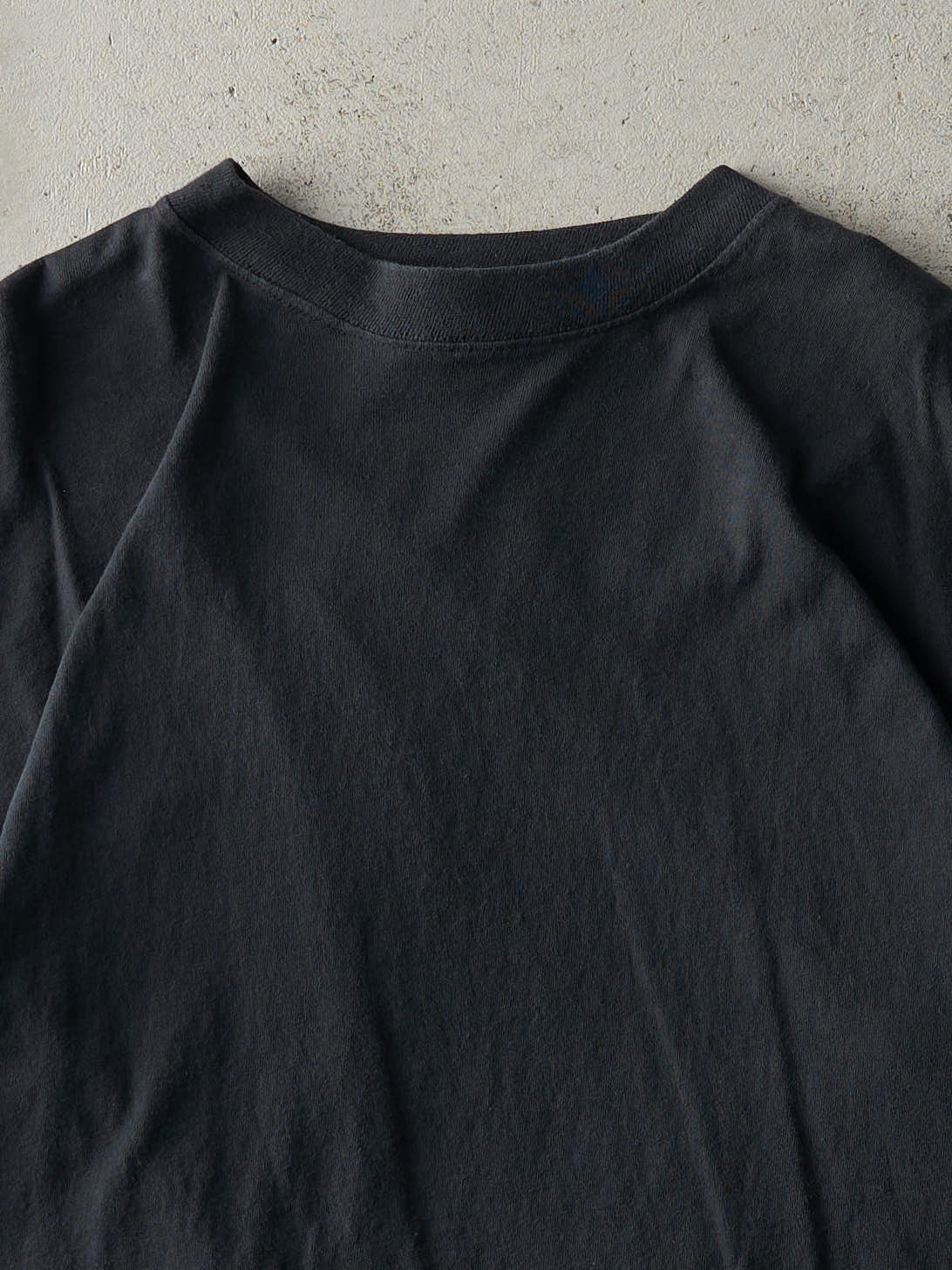 Vintage 90s Black Blank Single Stitch Boxy Tee (L)