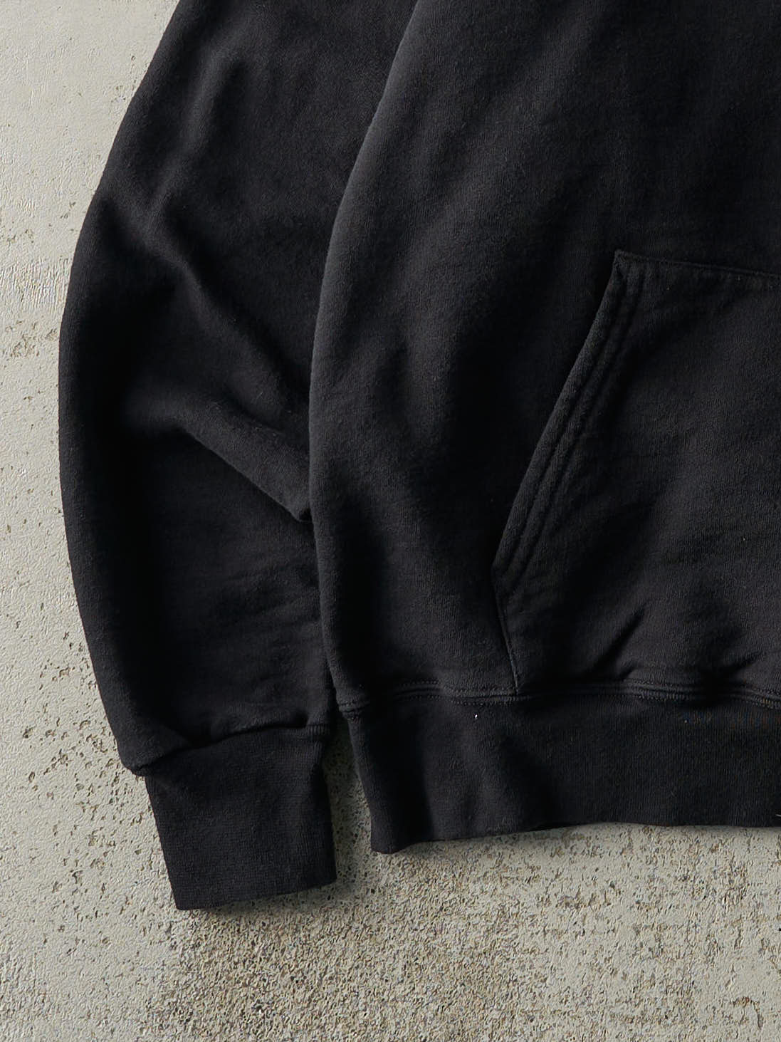 Vintage Y2K Black Blank Hoodie (M)