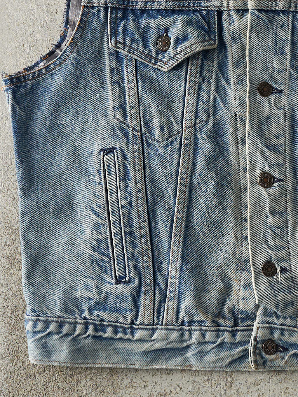 Vintage 90s Light Wash Levi's Cut Off Type 3 Denim Vest (M)