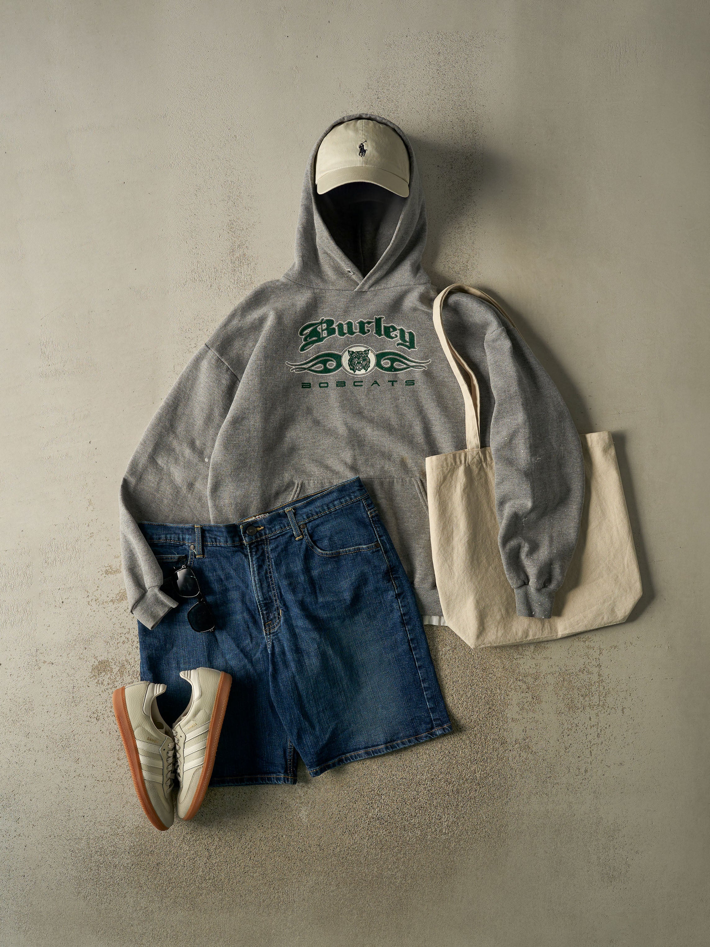 Vintage Y2K Grey Burley Bobcats Hoodie (M/L)