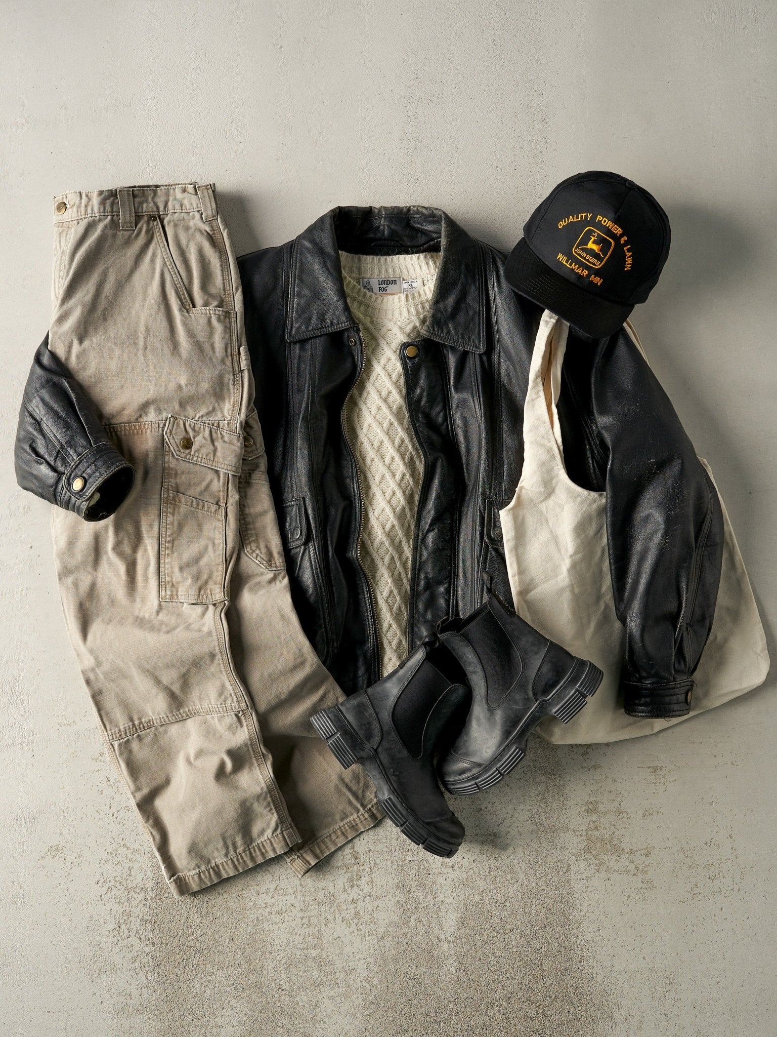 Vintage 90s Black R&R Leather Jacket (L)