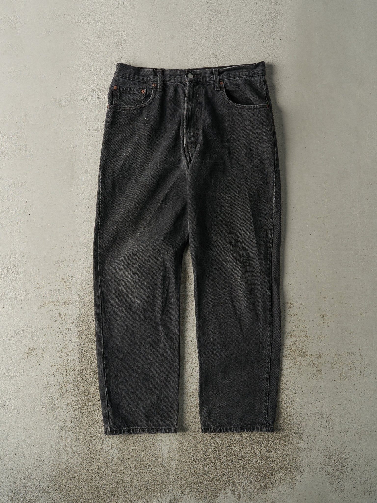 Vintage Y2K Black Levi's Denim Pants (35.5x31)