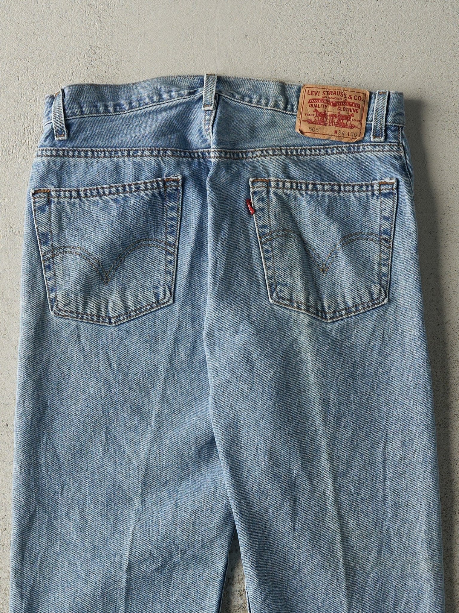 Vintage Y2K Light Wash Levi's 505 Jeans (33x29)