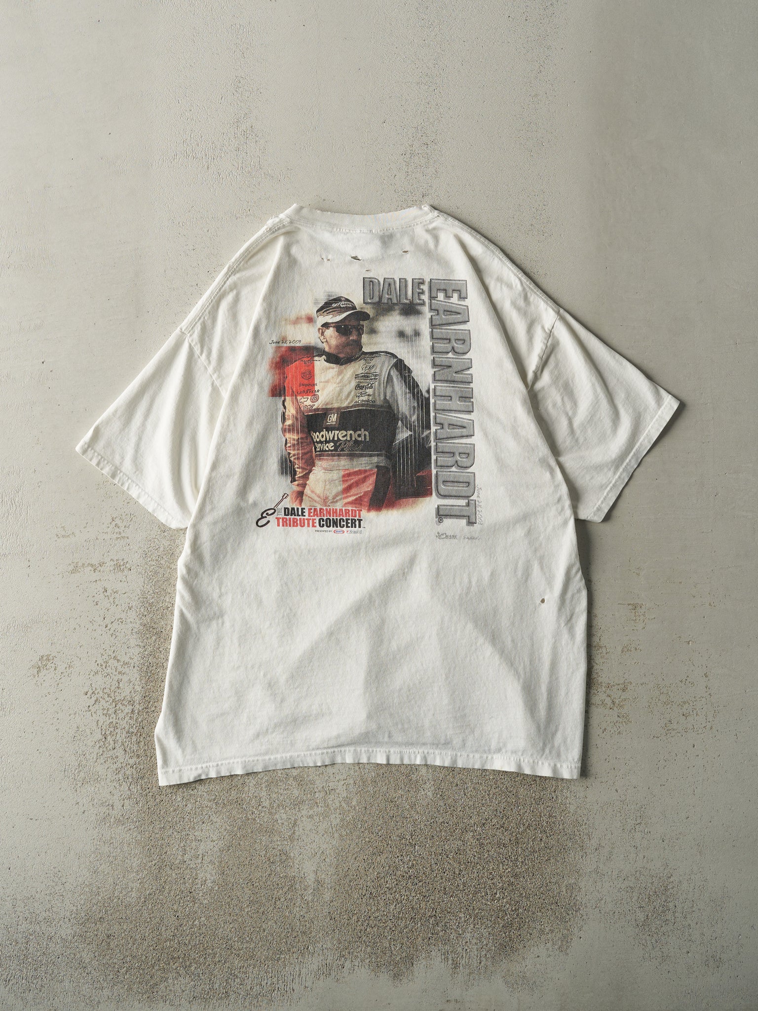 Vintage 03' White Dale Earnhardt Tribute Concert Tee (L/XL)