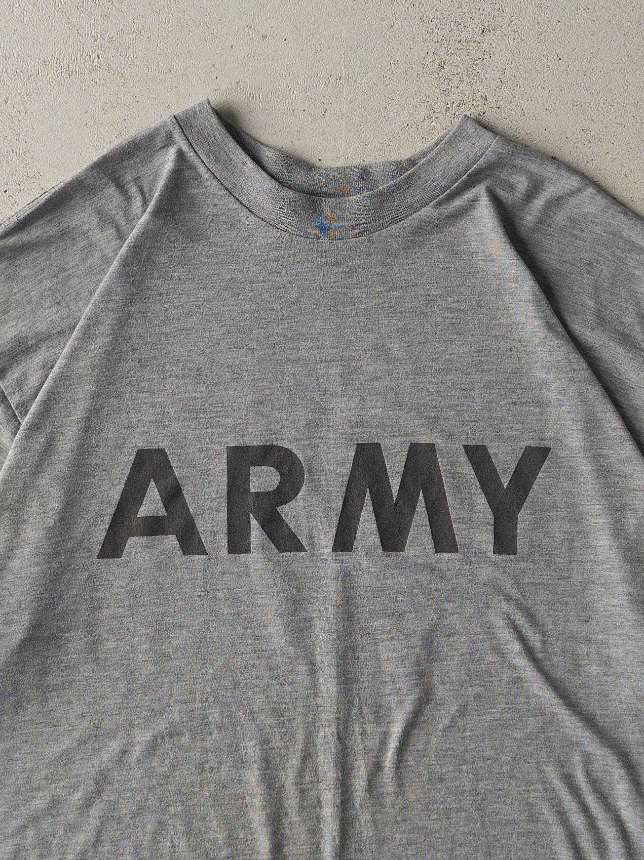 Vintage Y2K Grey US Army Tee (XL/XXL)