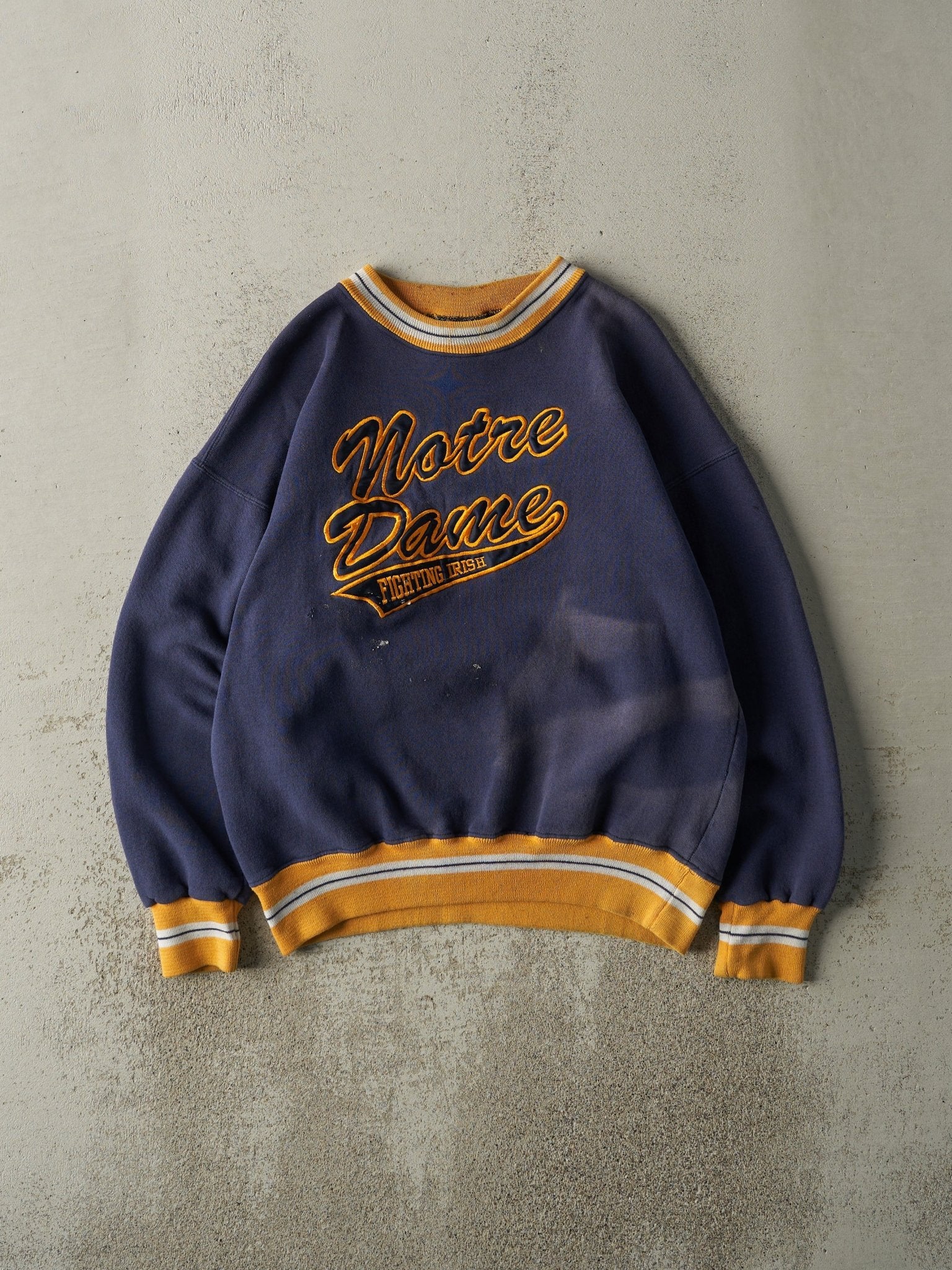 Vintage 90s Navy Blue Notre Dame Fighting Irish Crewneck (M)