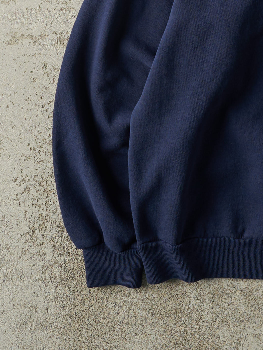 Vintage Y2K Navy Blue Blank Crewneck (M)