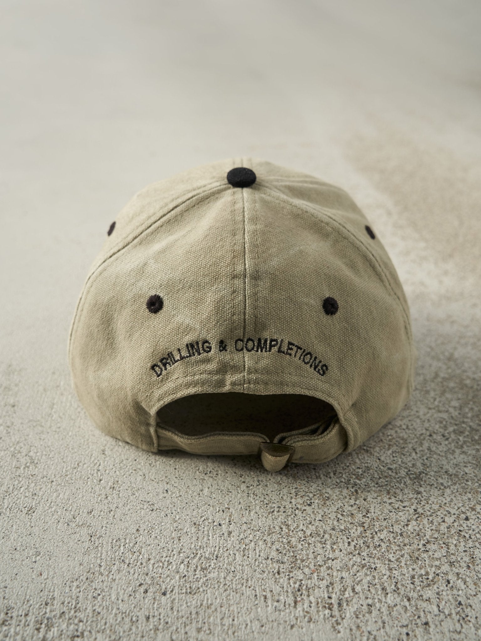Vintage 90s Beige & Black Embroidered Canadian OXY Strapback Hat