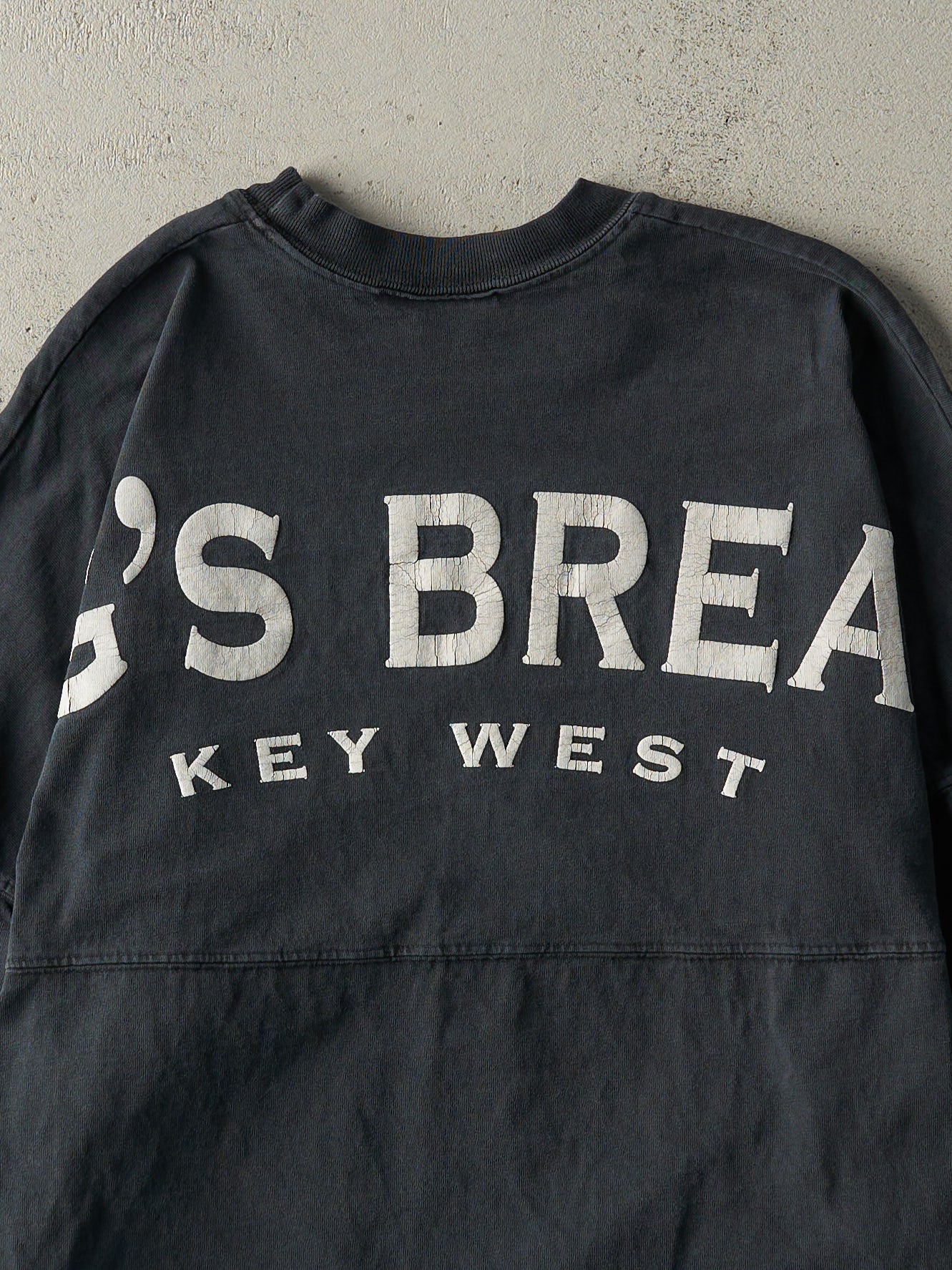 Vintage Y2K Black Hogs Breath Long Sleeve (M/L)