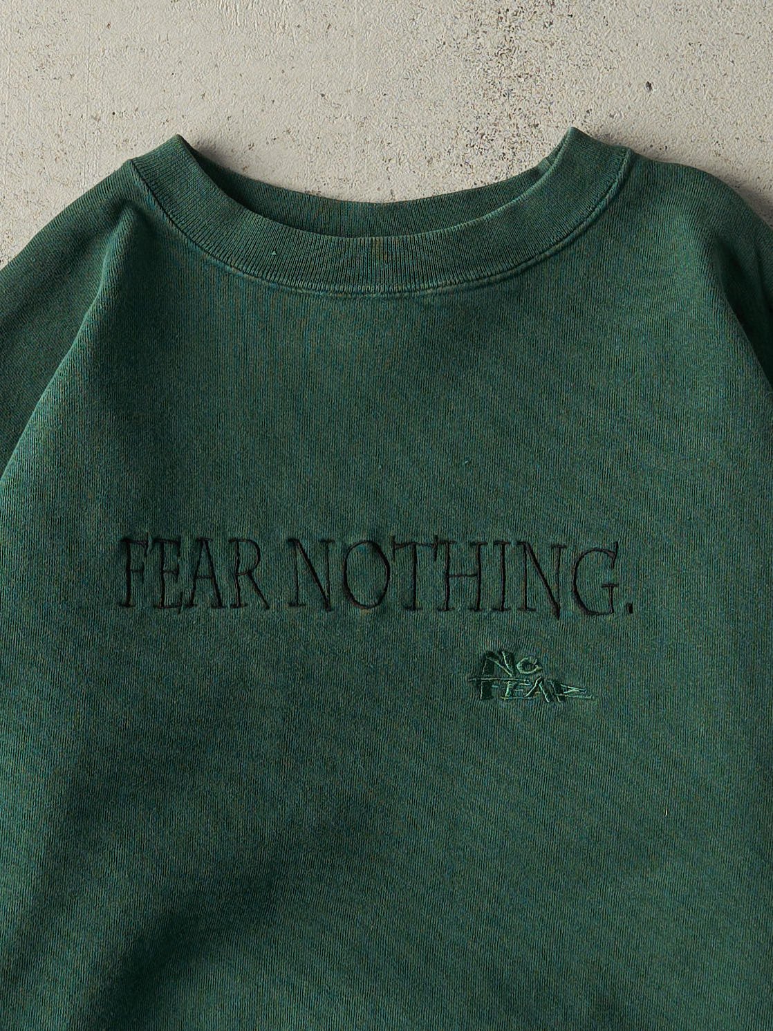 Vintage Y2K Green Embroidered No Fear "Fear Nothing" Crewneck (L)