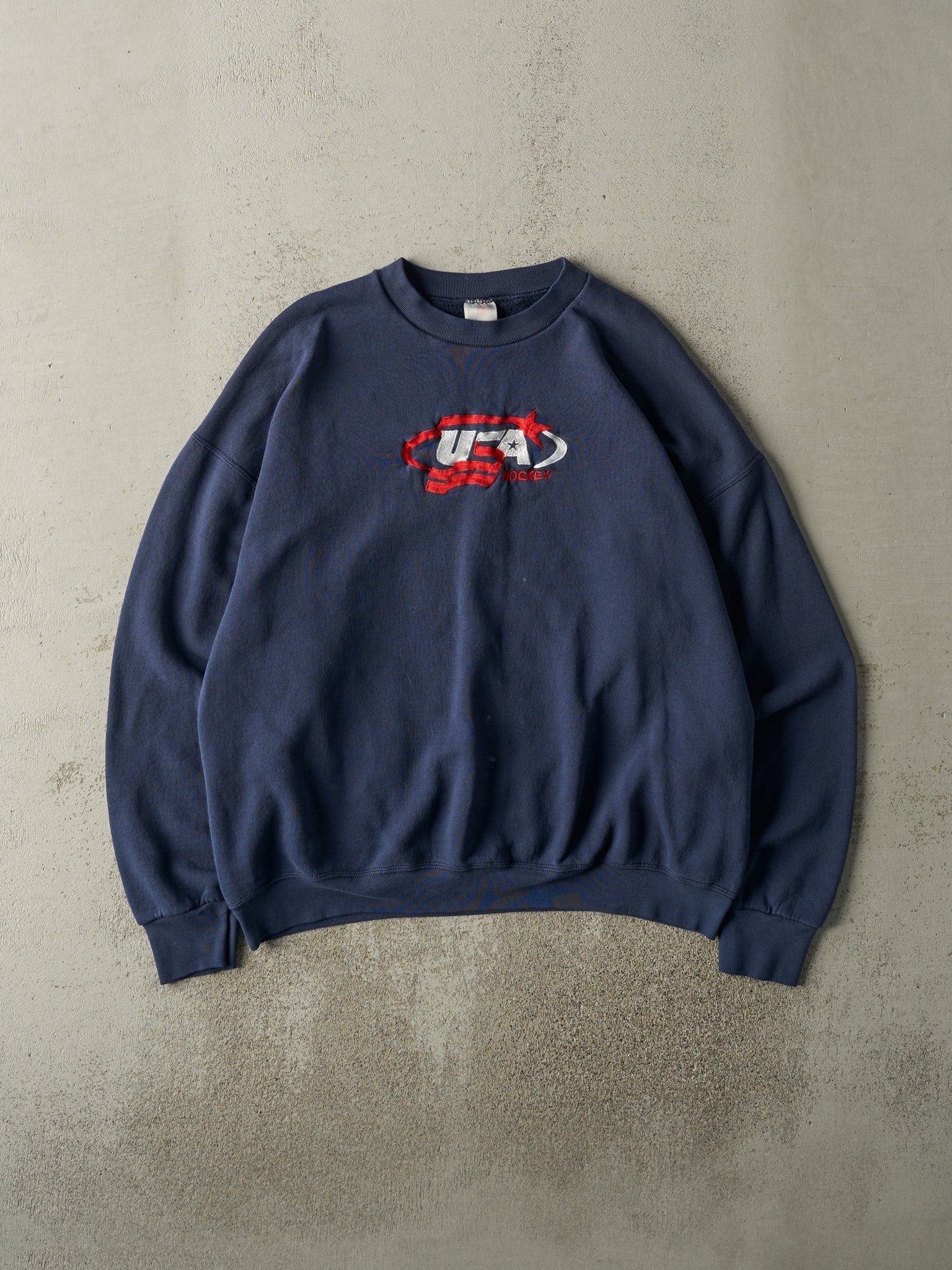 Vintage 90s Navy Blue Embroidered USA Hockey Crewneck (XL)