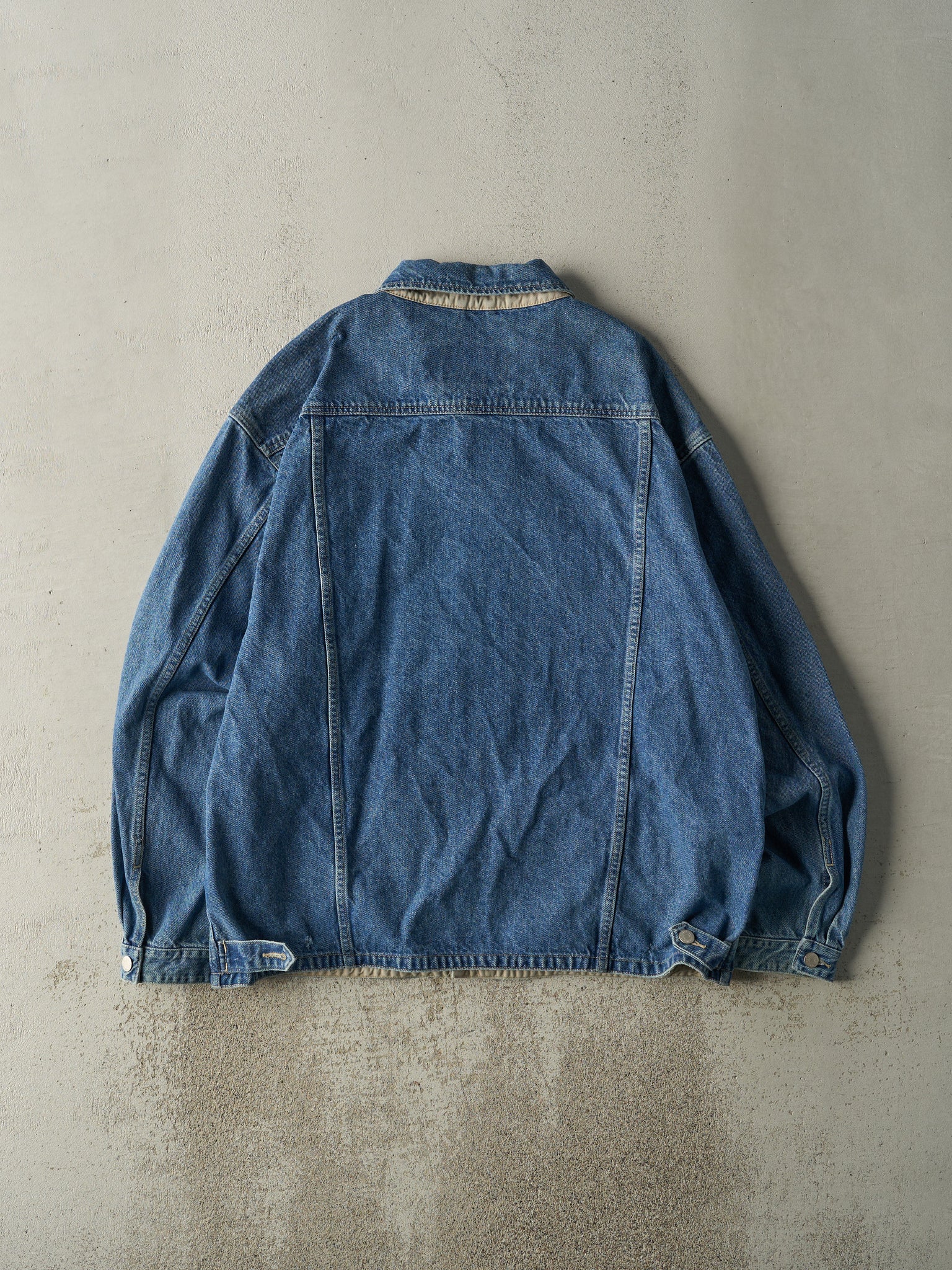 Vintage 90s Mid Wash Eddie Bauer Denim Chore Jacket (L)