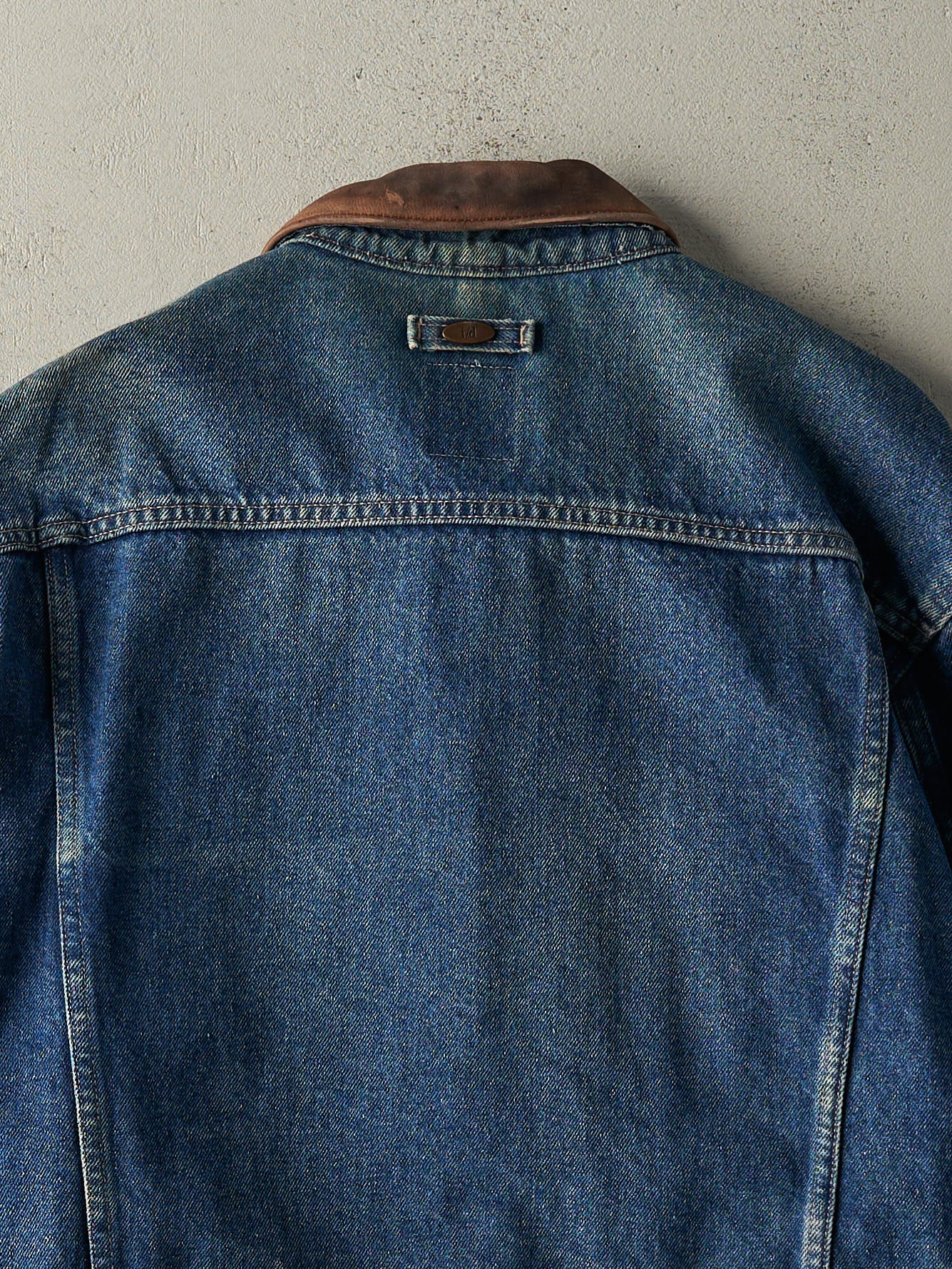 Vintage 90s Dark Wash Embroidered Denim Chore Jacket (M)