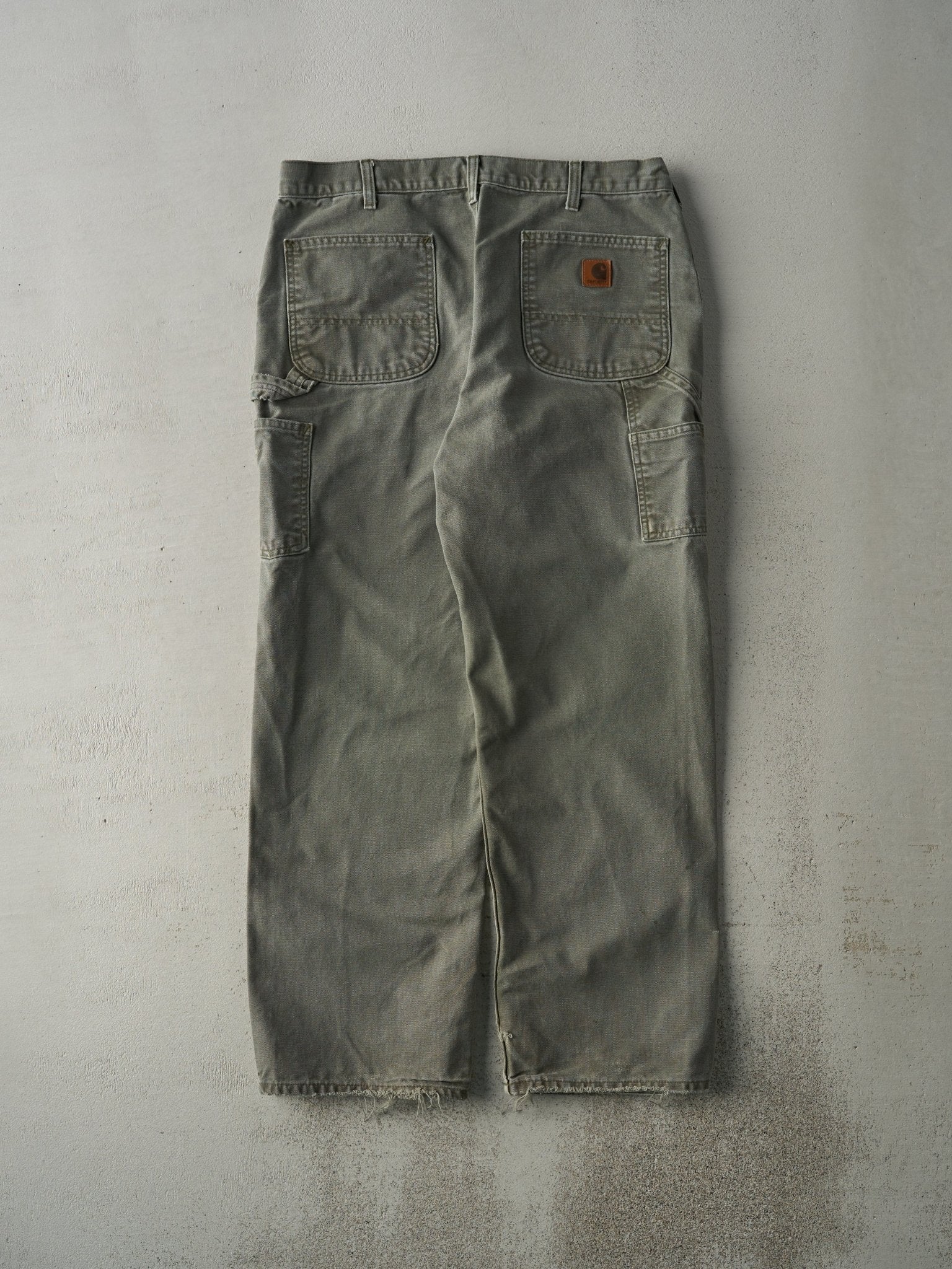 Vintage Y2K Faded Green Carhartt Dungaree Fit Carpenter Pants (35.5x30)