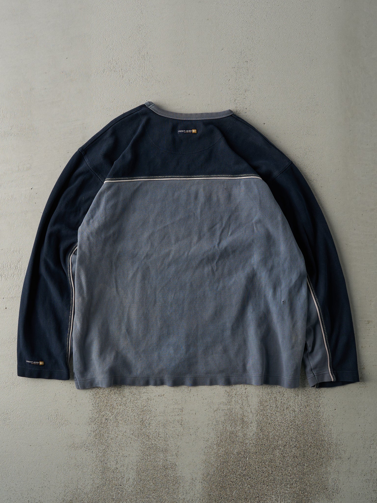 Vintage Y2K Slate and Navy Blue Two Tone Long Sleeve (L)