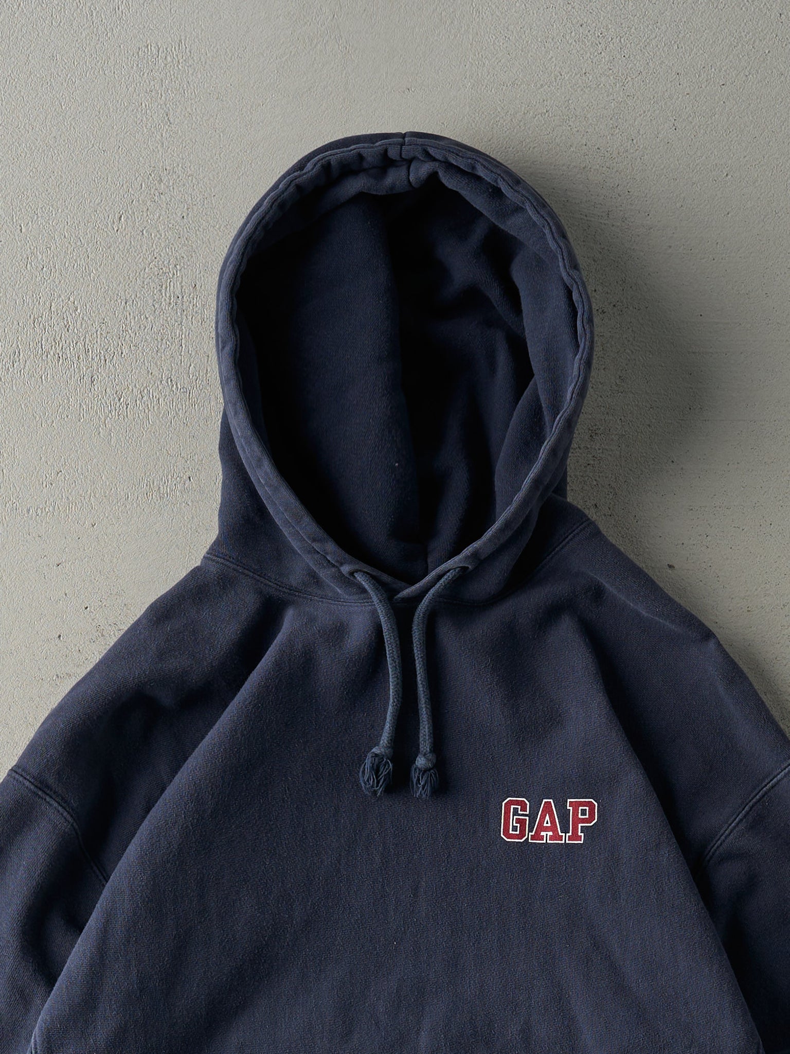 Vintage 90s Faded Navy Blue Gap Logo Hoodie (L)