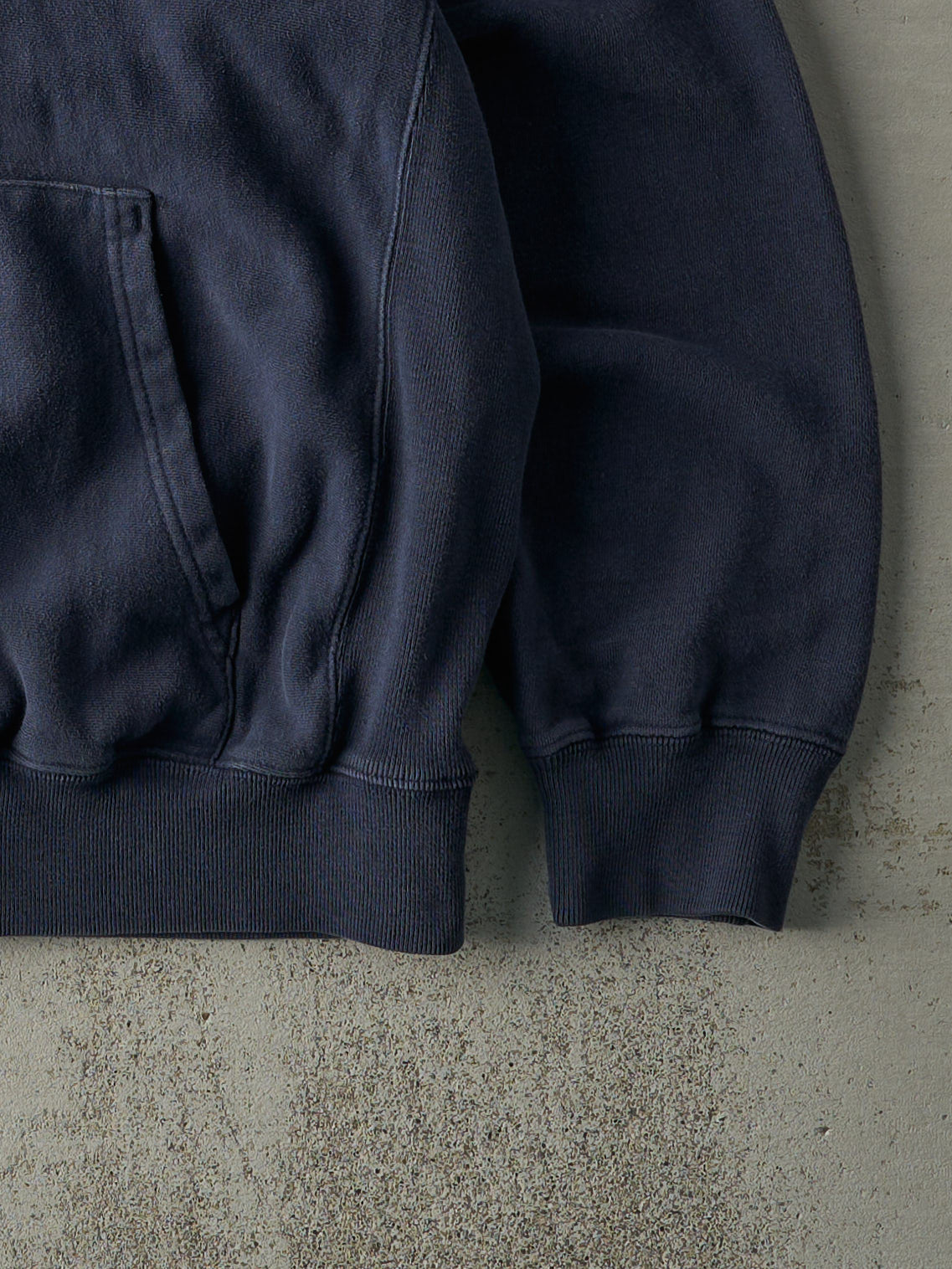 Vintage 90s Faded Navy Blue Gap Logo Hoodie (L)