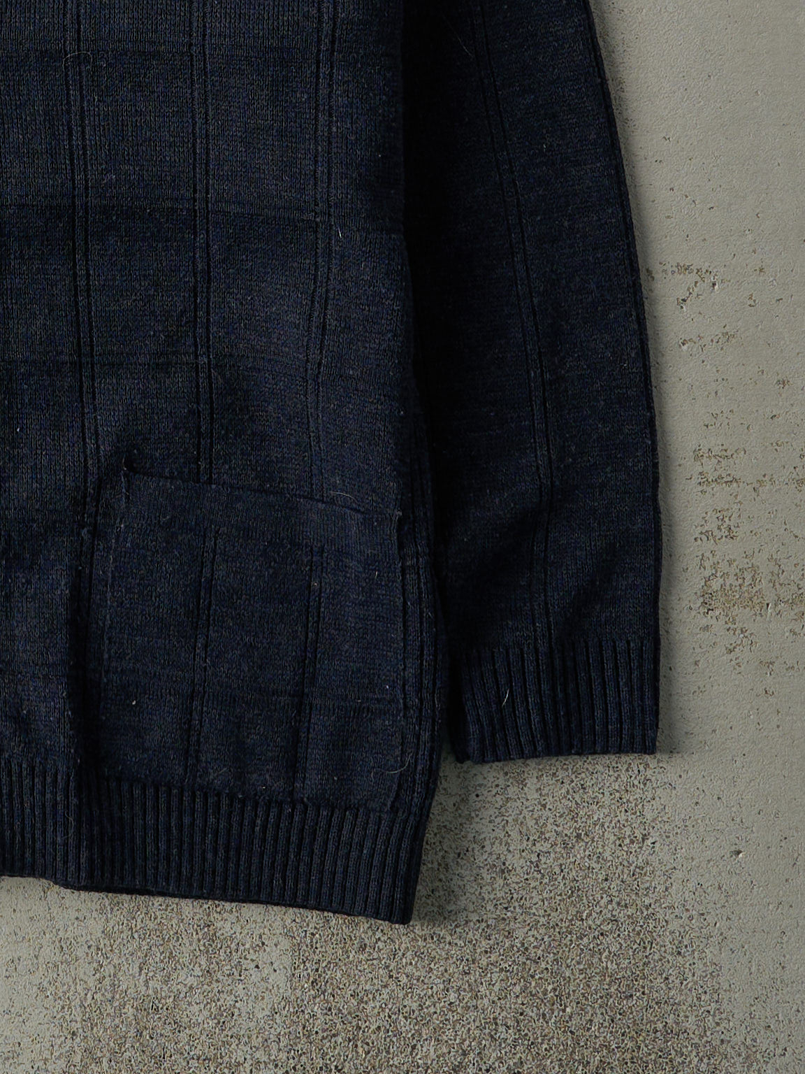 Vintage 90s Navy Blue Patterned Knit Cardigan (M)
