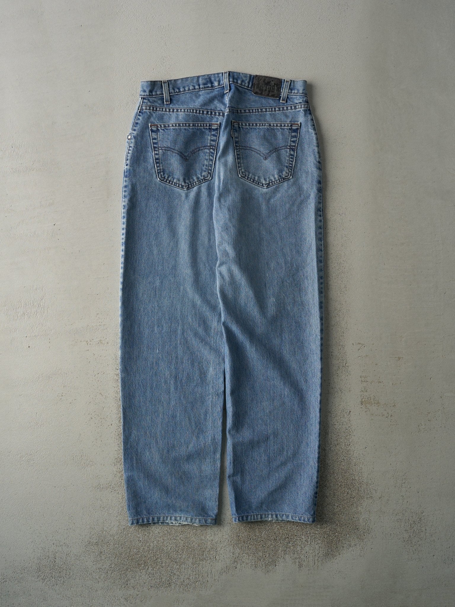 Vintage 90s Light Wash Straight + Relaxed Fit Levi's Silver Tab Jeans (33x32)