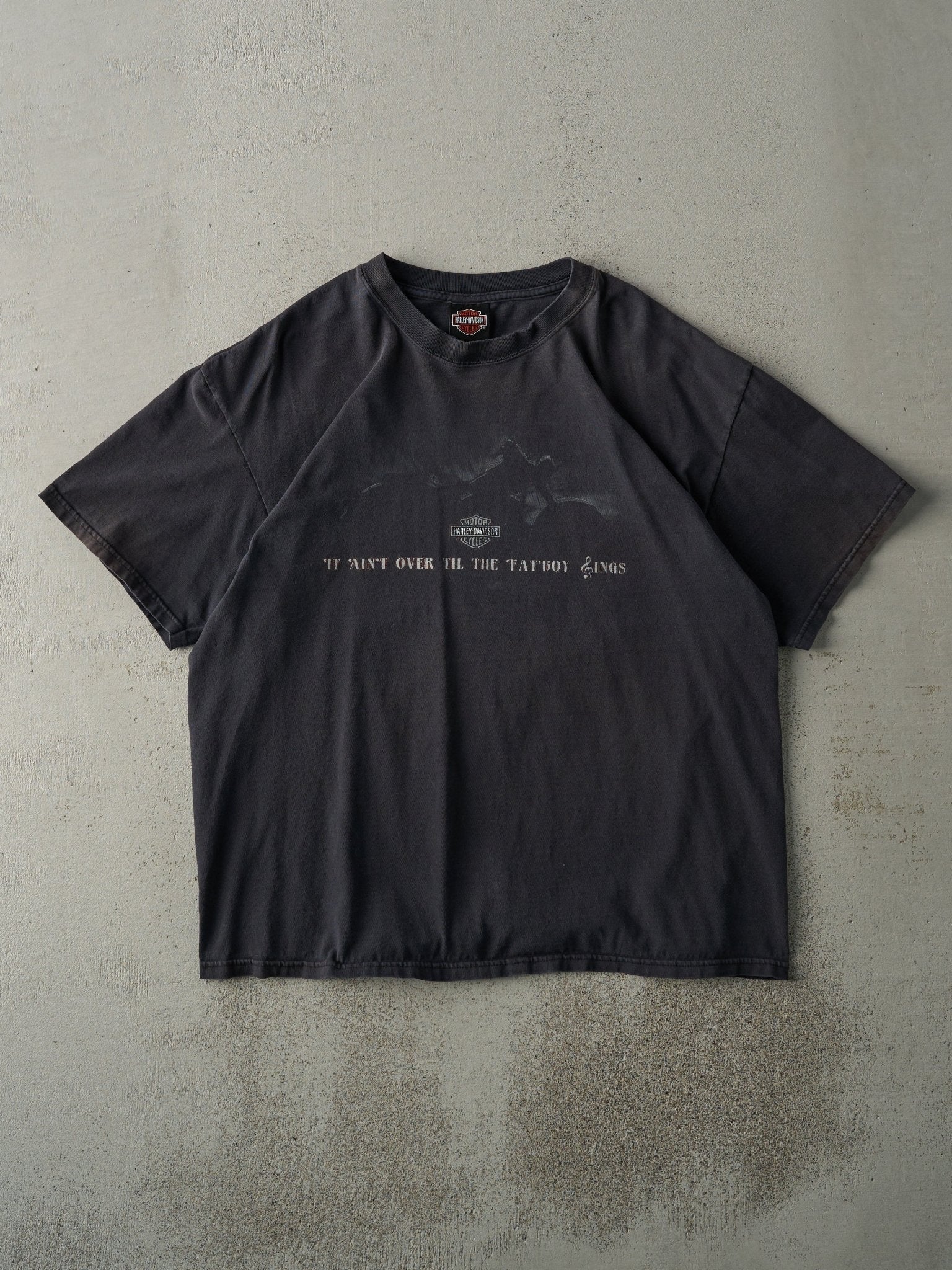 Vintage 08' Black Minot, North Dakota Harley Davidson Tee (M/L)