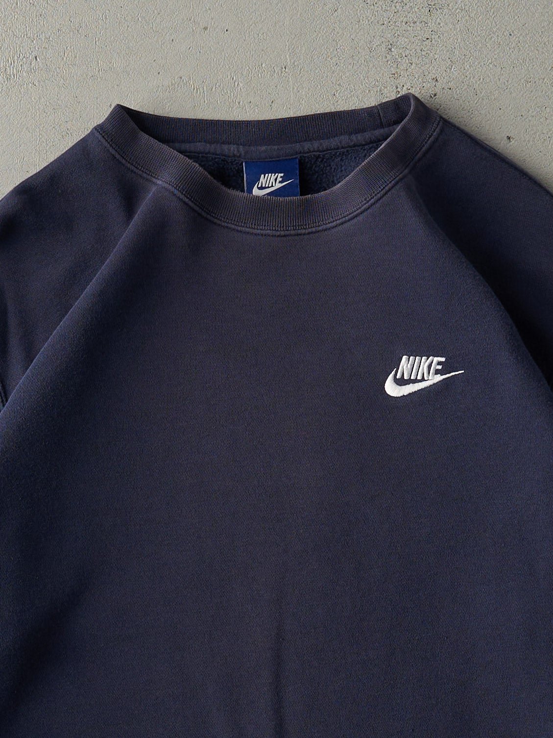 Vintage Y2K Navy Blue Nike Crewneck (L)