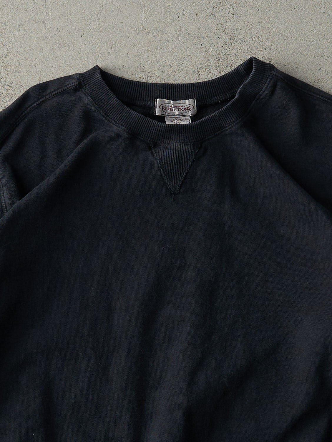 Vintage Y2K Faded Black Blank Northern Reflections Crewneck (L)