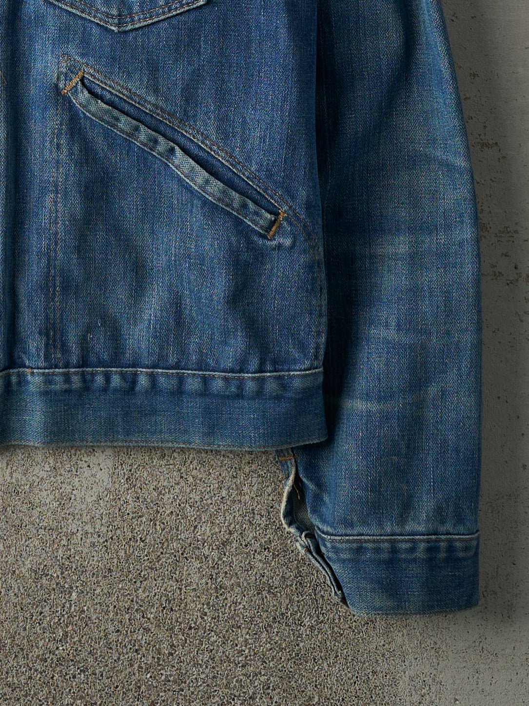 Vintage 70s Light Wash Wrangler Jean Jacket (S)