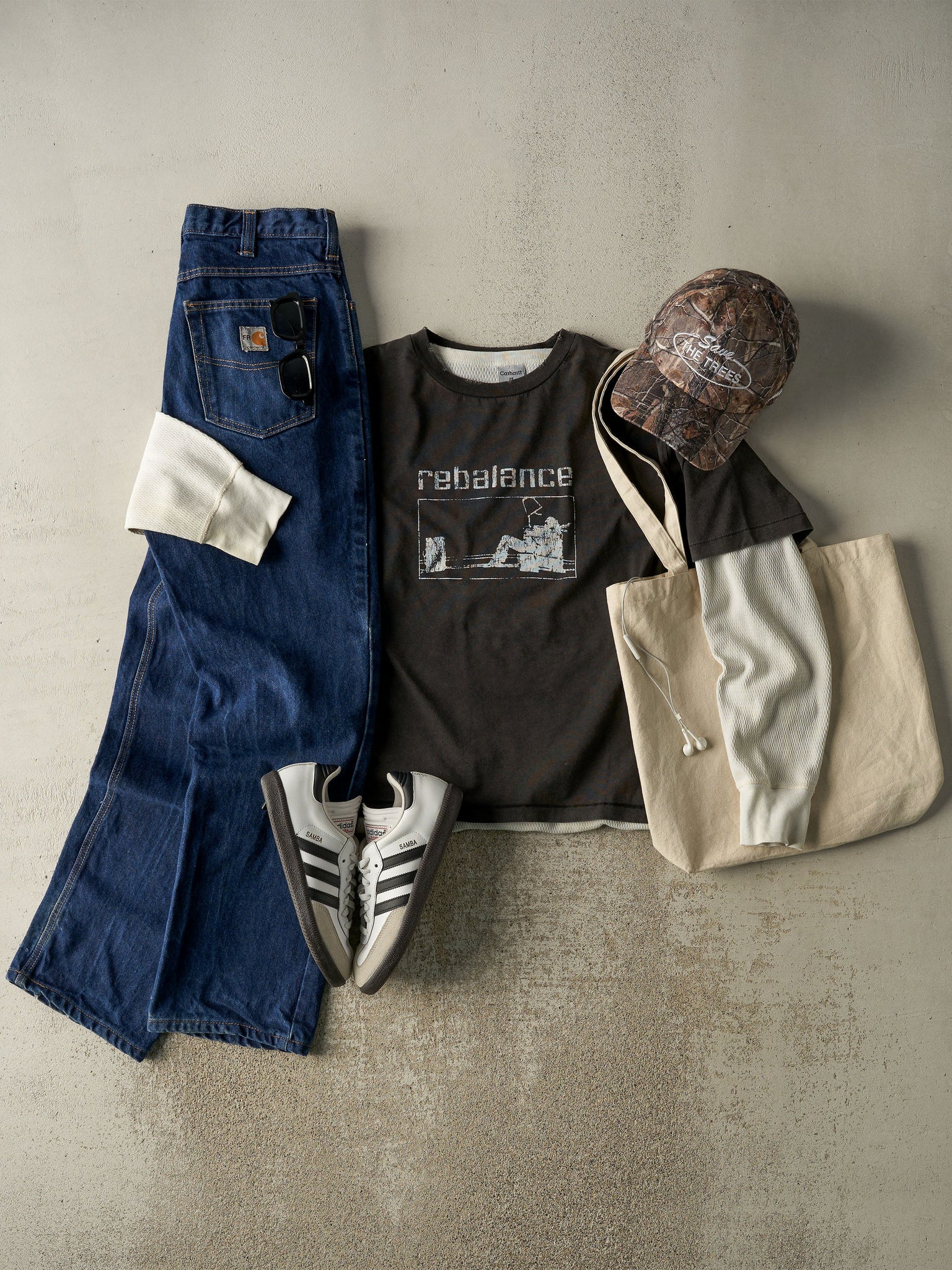 Vintage Y2K Dark Wash Carhartt Fire Resistant Jeans (30x31.5)