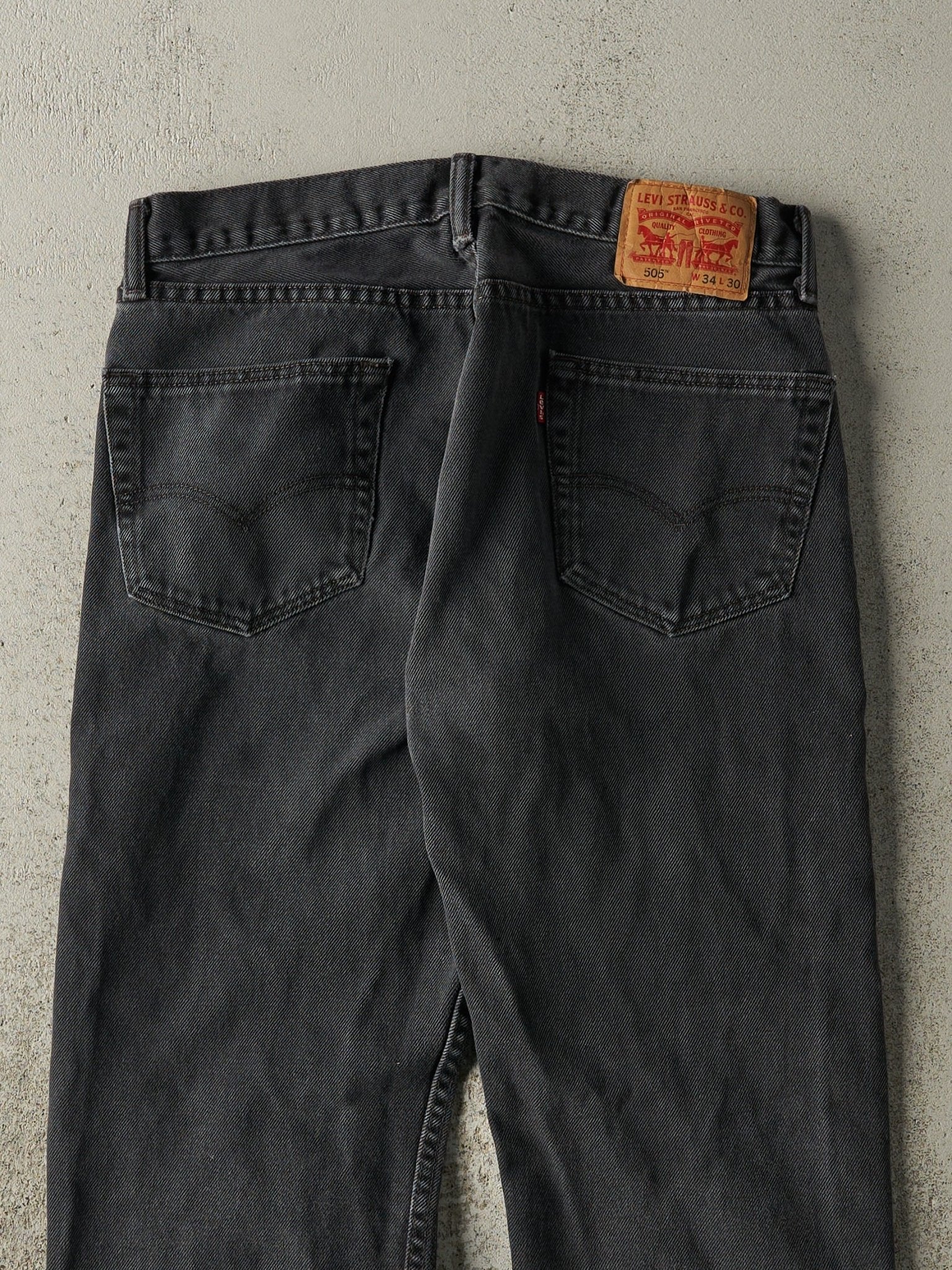 Vintage Y2K Faded Black Levi's 505 Denim Pants (32x28.5)